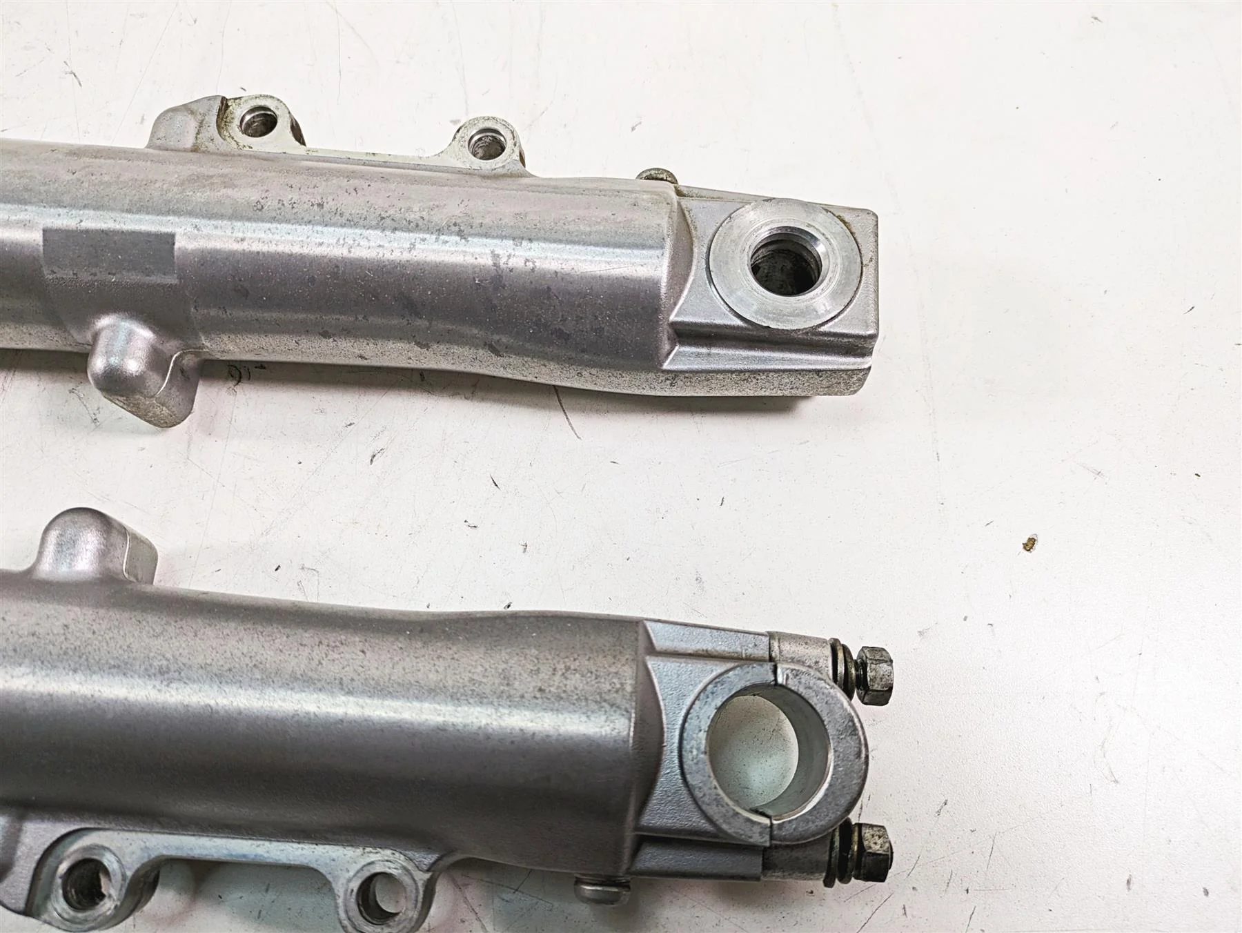 2008 Harley FLHTCU Electra Glide Front Dual Disc Fork Leg Set - Read 46497-02A - Image 8