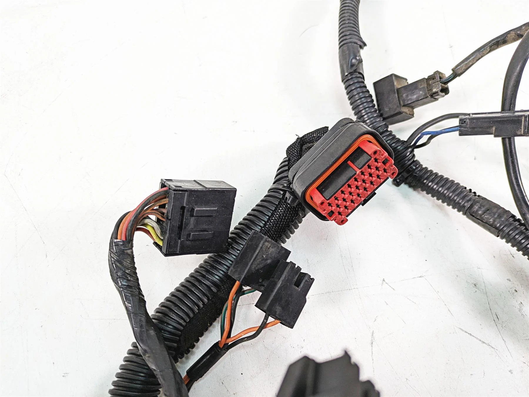 2008 Harley FLHTCU Electra Glide Front Fairing Interconnect Wiring 70232-08 - Image 3