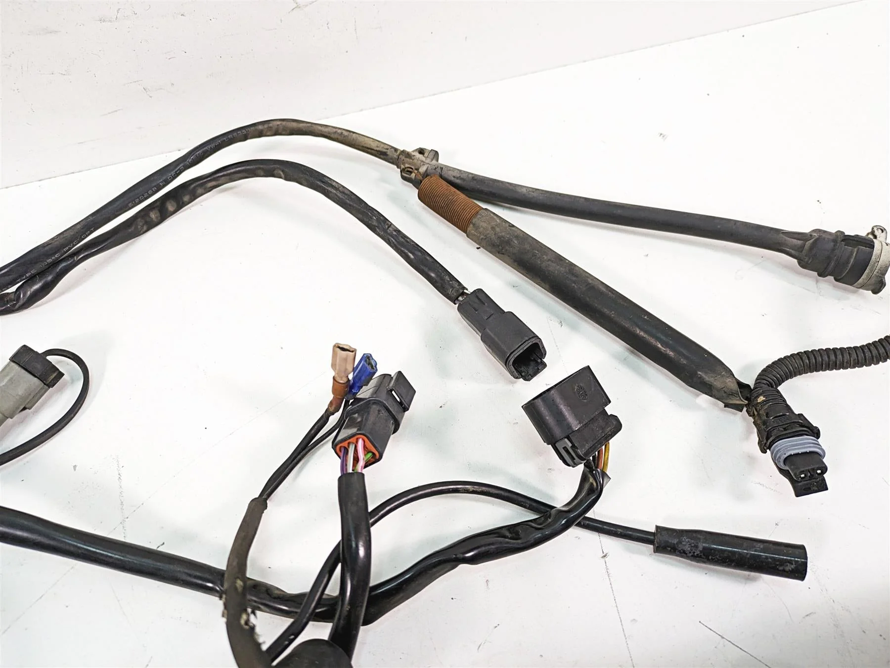 2008 Harley FLHTCU Electra Glide Main Wiring Harness Loom Abs - No Cuts 70121-08 - Image 9