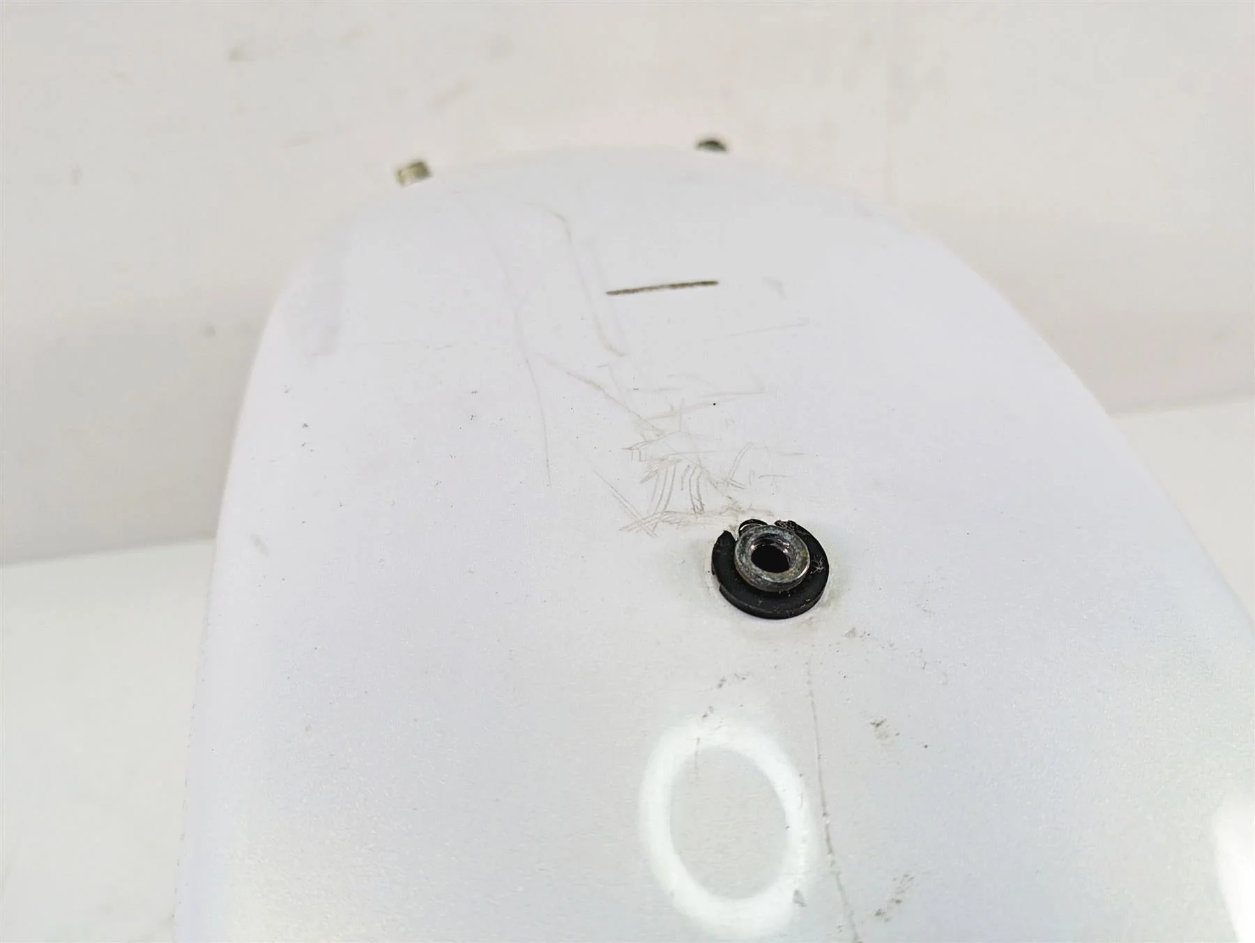 2008 Harley FLHTCU Electra Glide Rear Fender White Black Pearl 59579-06 - Image 6