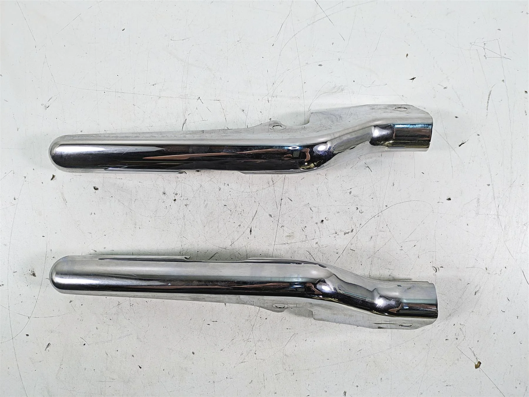 2008 Harley FLHTCU Electra Glide Rear Frame Chrome Struts Braces Set 47502-97 - Image 6
