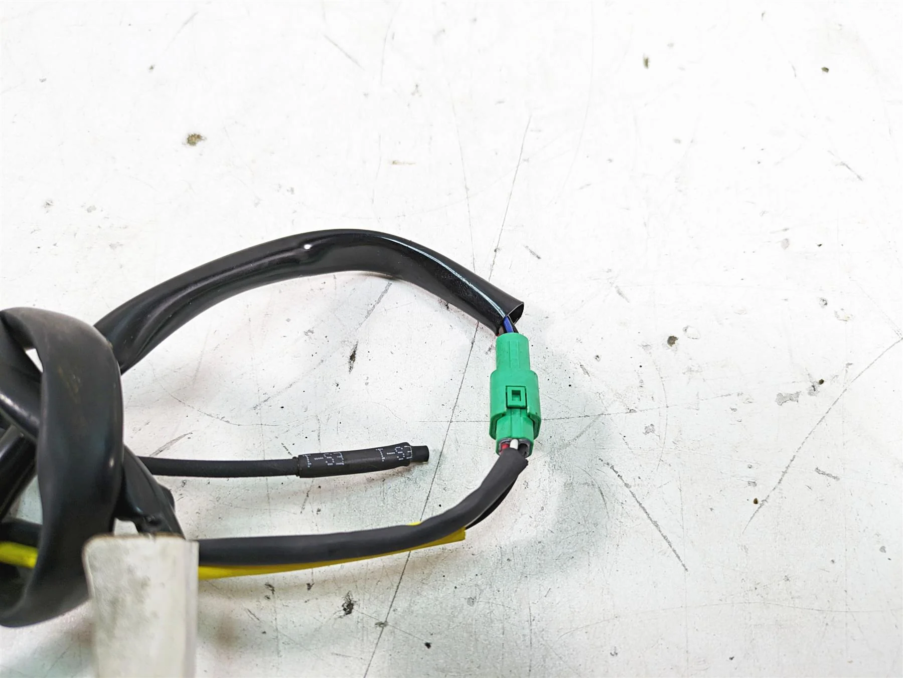 2008 Harley FLHTCU Electra Glide Ride By Wire Throttle Sensor 32305-08A 70415-08 - Image 4