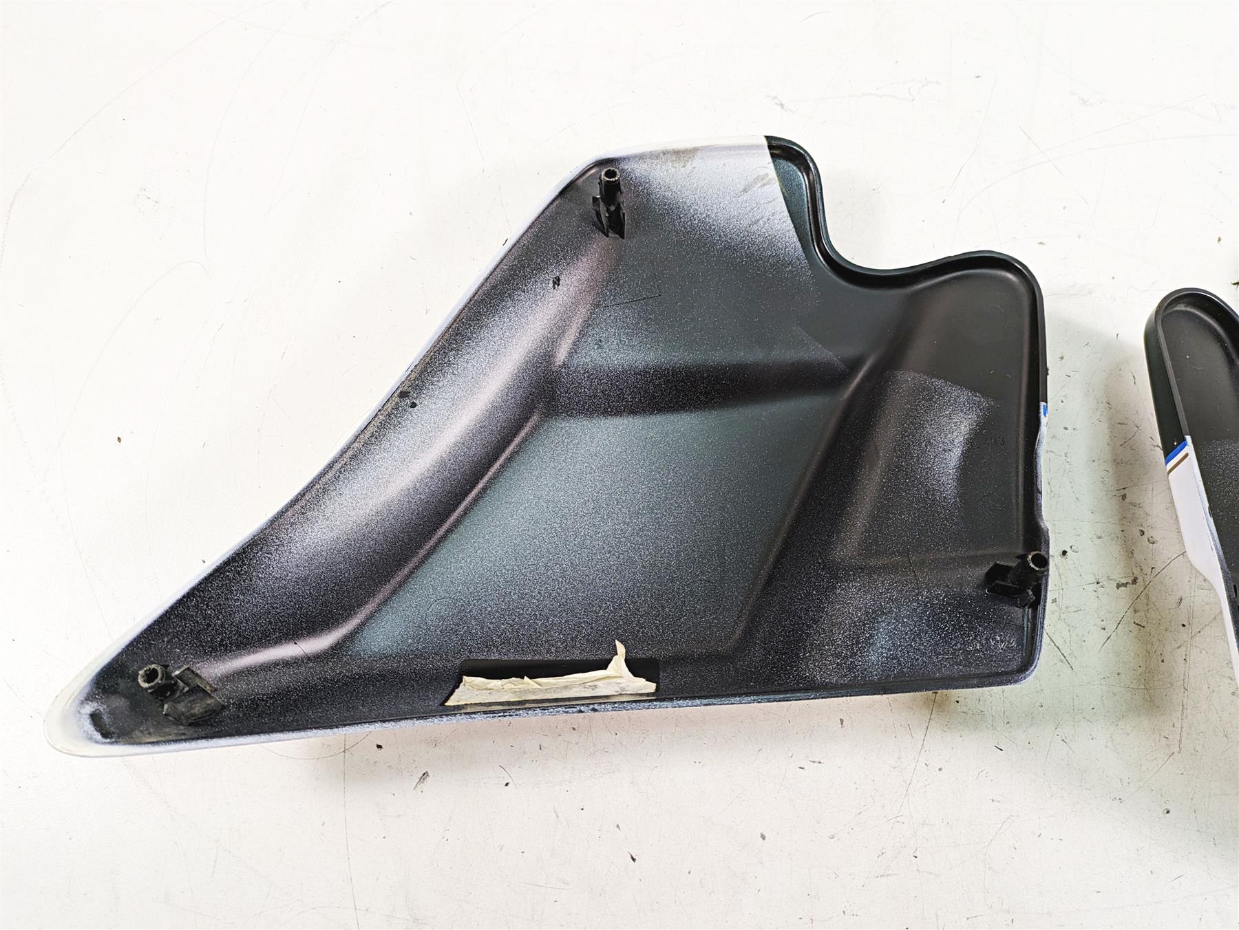 2008 Harley FLHTCU Electra Glide Side Cover Fairing Set 66250-97 66048-97 - Image 10