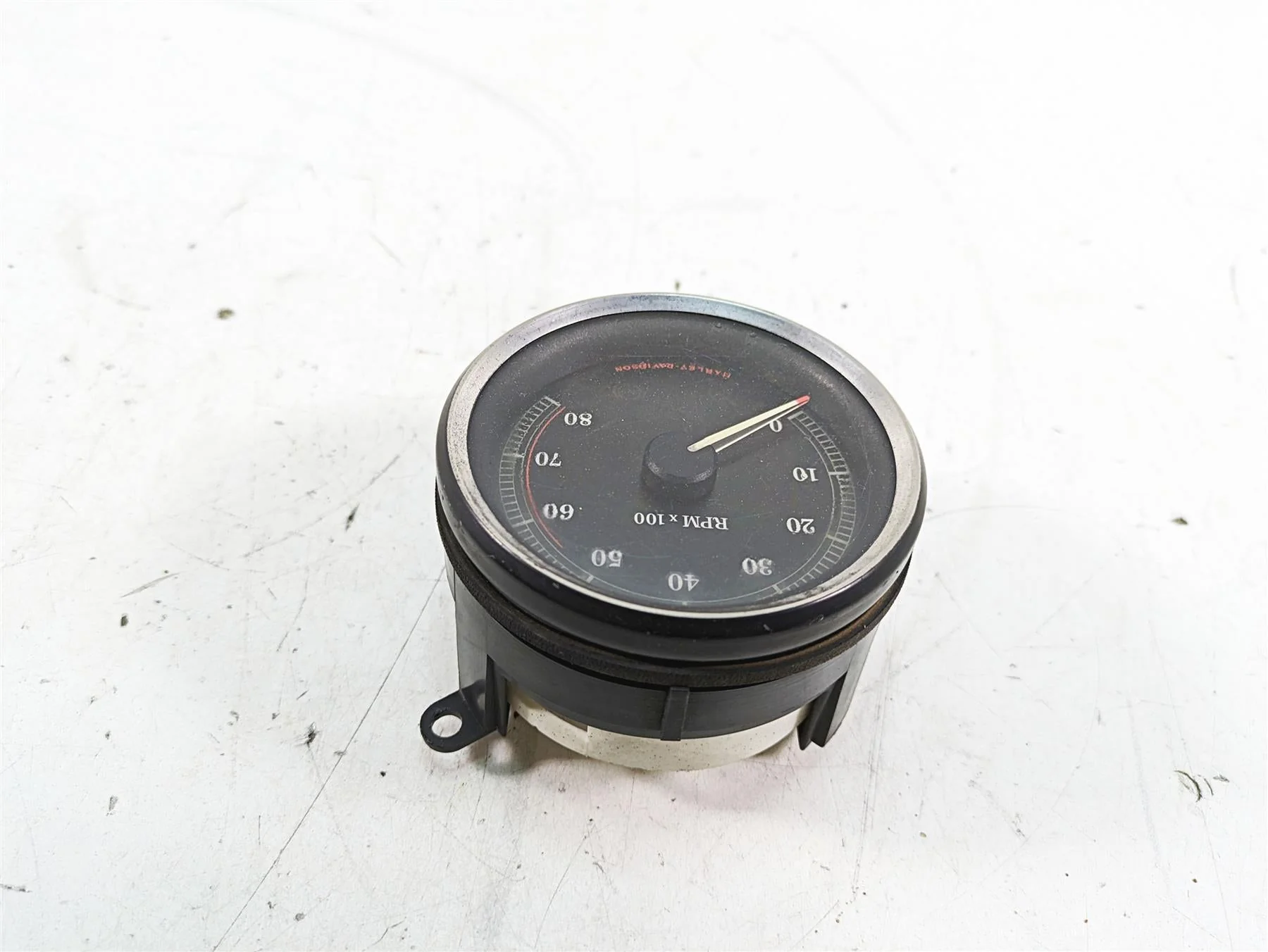 2008 Harley FLHTCU Electra Glide Tachometer Tacho Meter Gauge - Read 67348-04D - Image 3