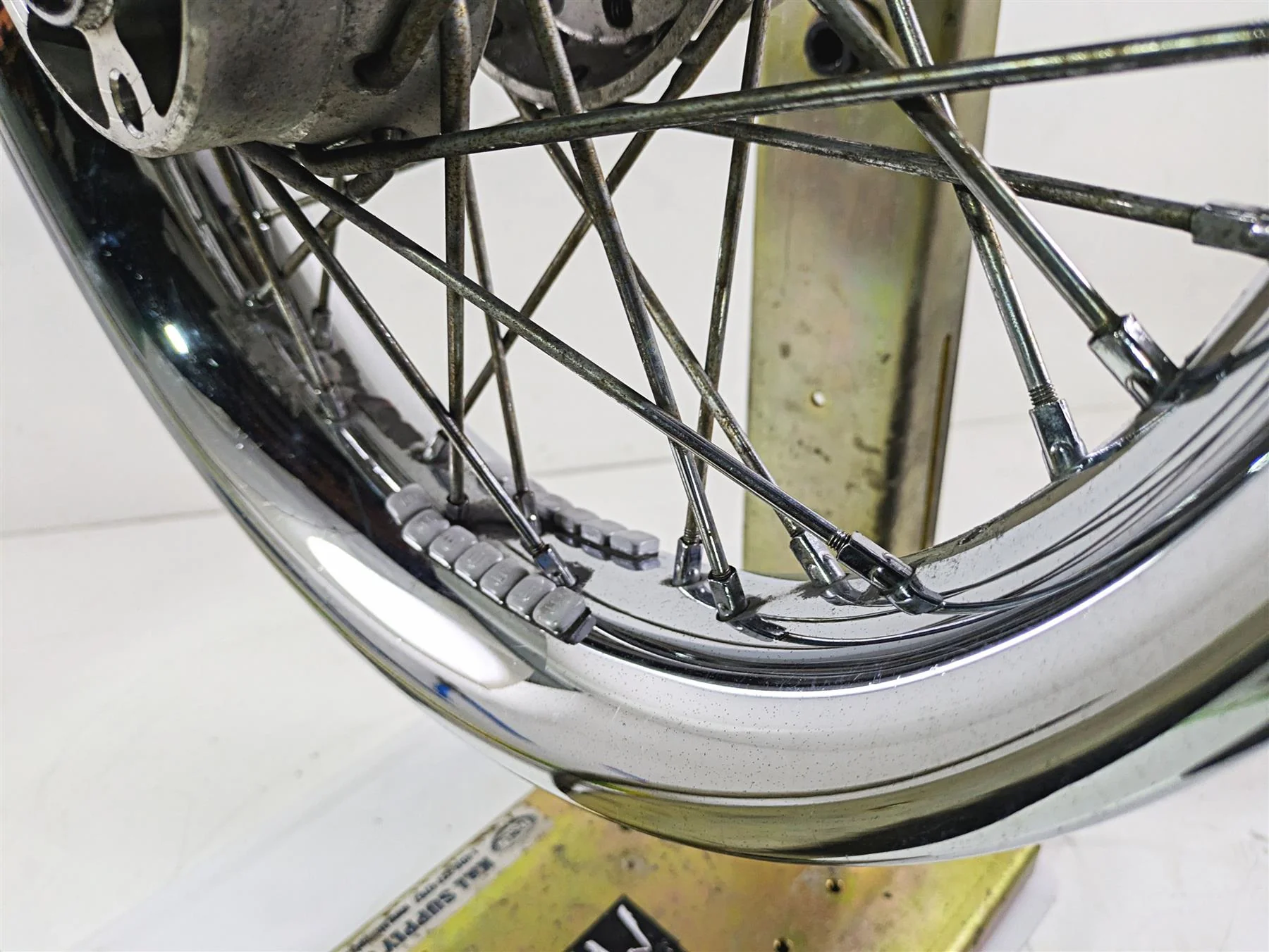 2008 Harley FLSTC 105TH Softail Heritage 16x3 Rear Wheel Spoke Rim 40700-08A - Image 8