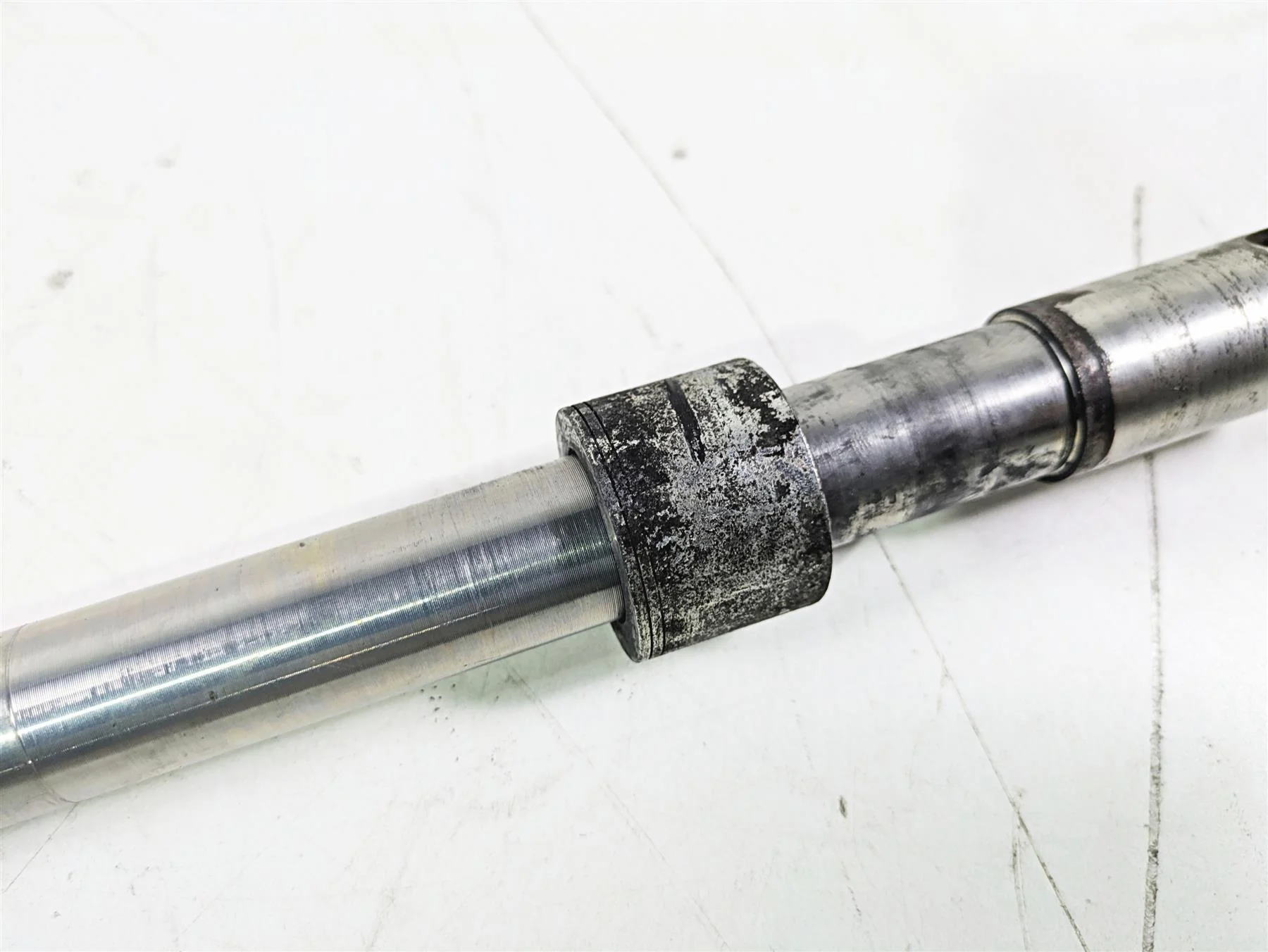 2008 Harley FLSTC 105TH Softail Heritage Front Axle Wheel Spindle 41545-07A - Image 9