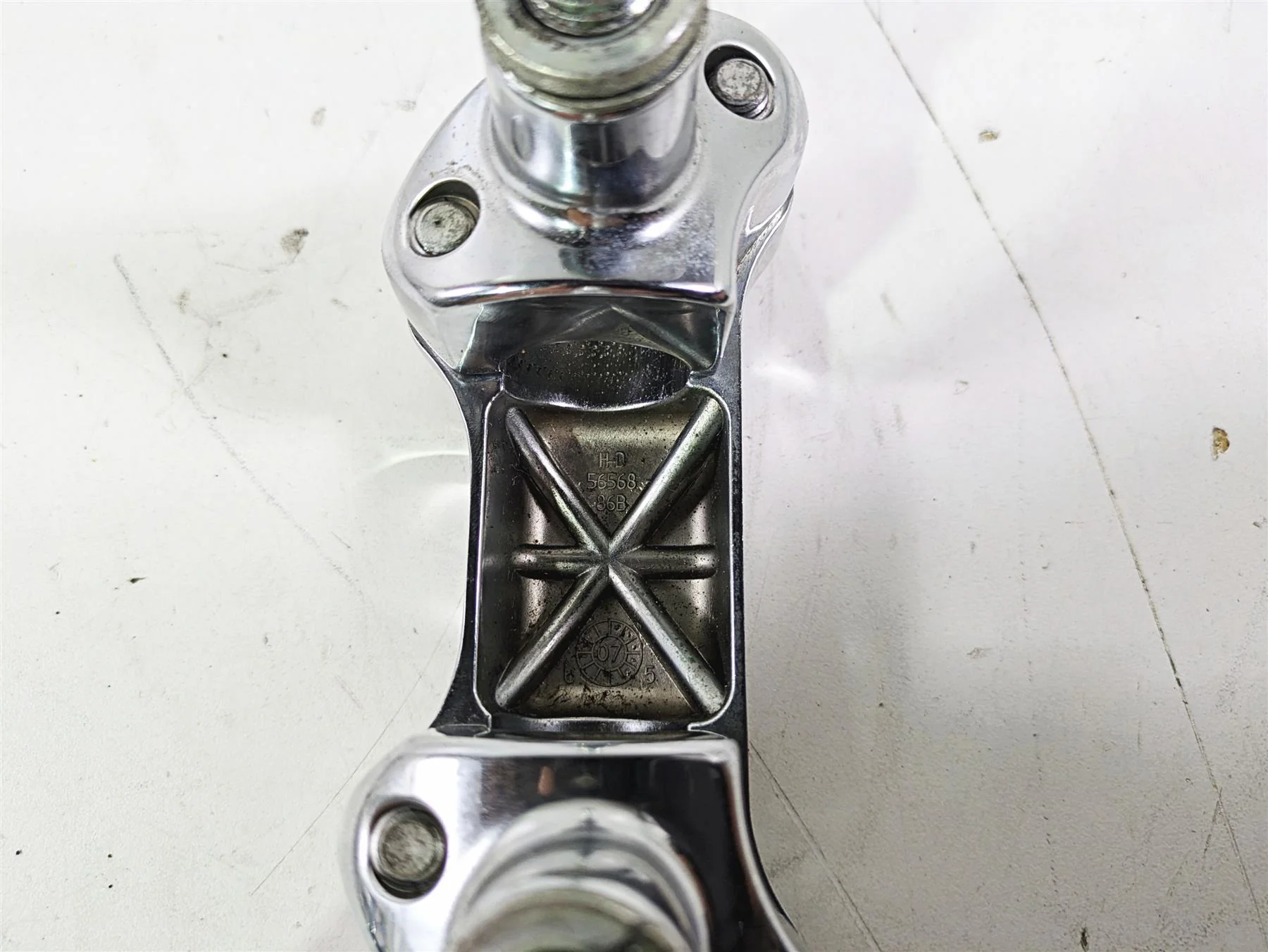 2008 Harley FLSTC 105TH Softail Heritage Handlebar Riser Holder Set 56567-86B - Image 12