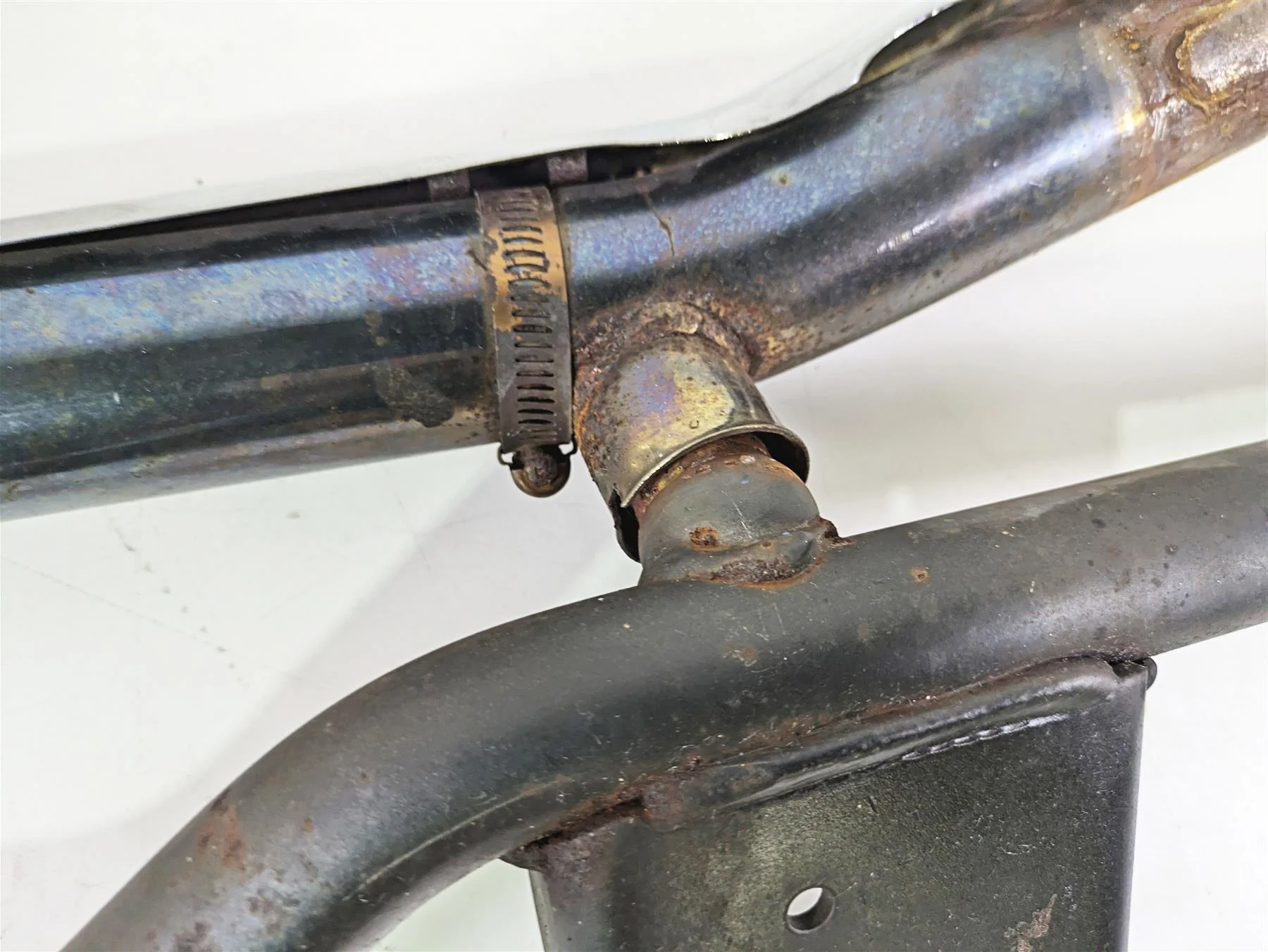 2008 Harley FLSTC 105TH Softail Heritage Oem Exhaust Header Mount Set 66781-07 - Image 8