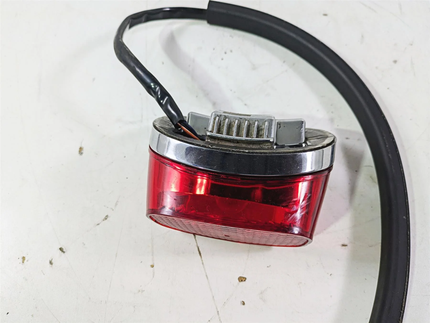 2008 Harley FLSTC 105TH Softail Heritage Tail Light Lamp Taillight 68140-04 - Image 10