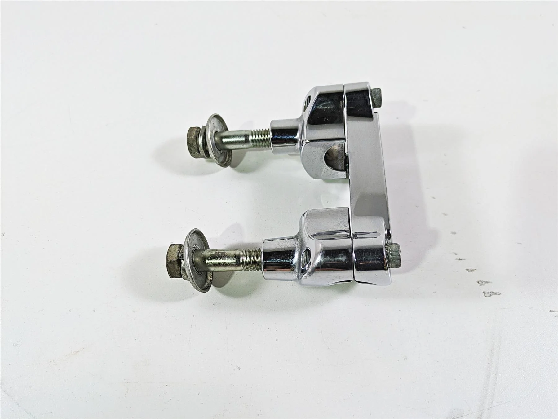 2008 Harley FLSTC Softail Heritage Handlebar Riser Holder Set 56567-86B - Image 4
