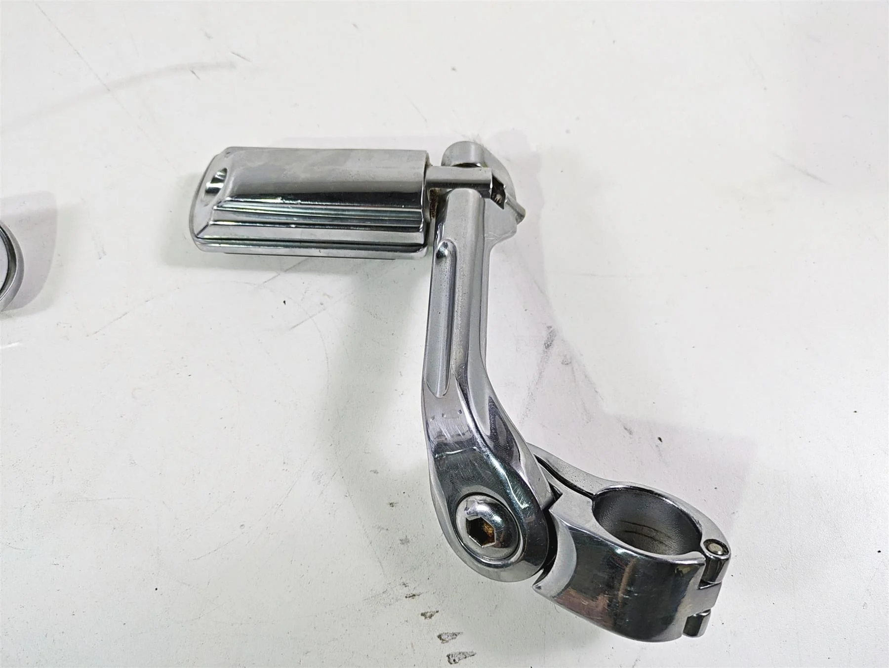 2008 Harley FLSTC Softail Heritage Highway High Way Footpeg Foot Peg Set - Image 10