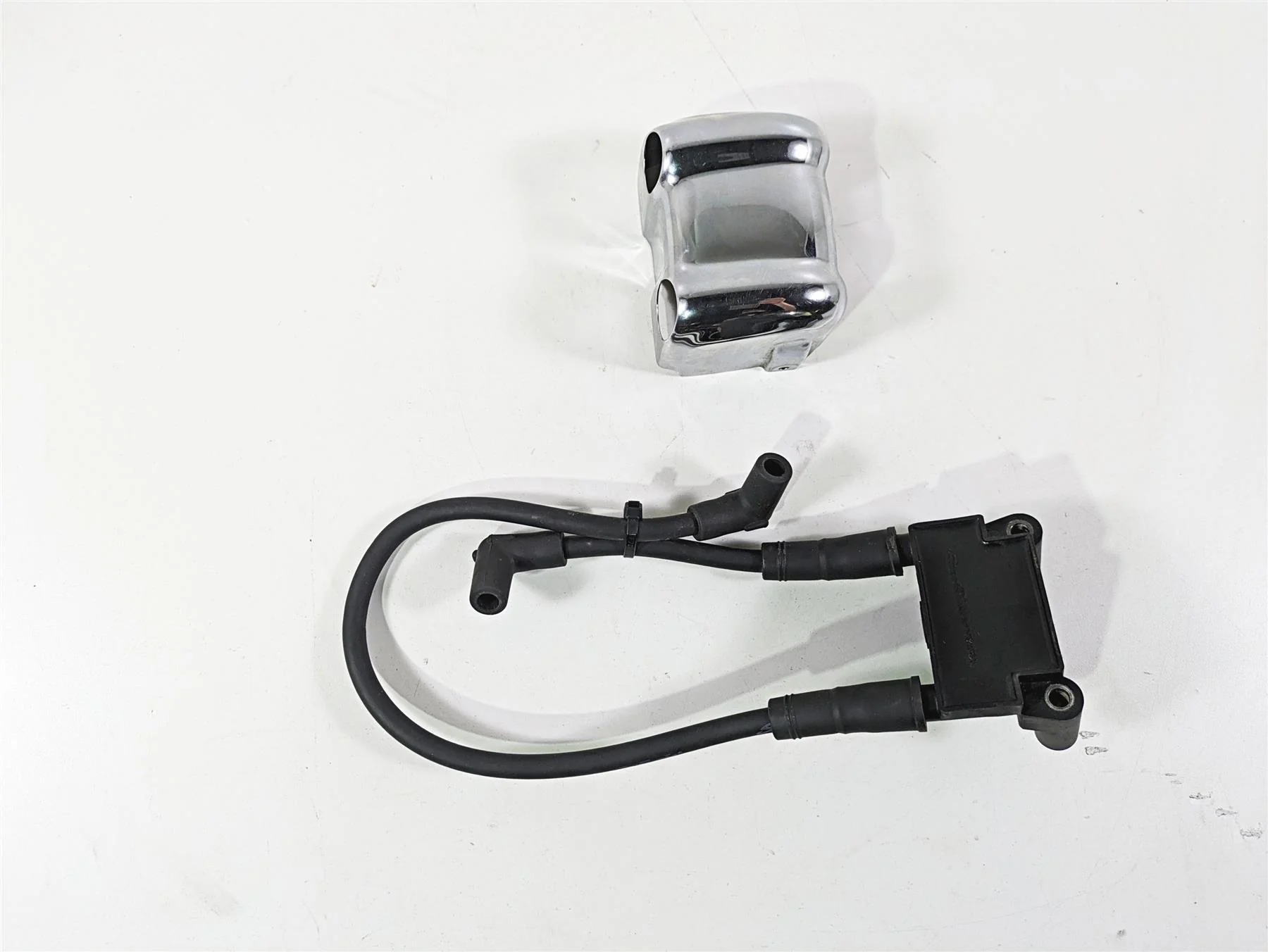 2008 Harley FLSTC Softail Heritage Ignition Coil + Screamin Eagle Wires 31696-07 - Image 4