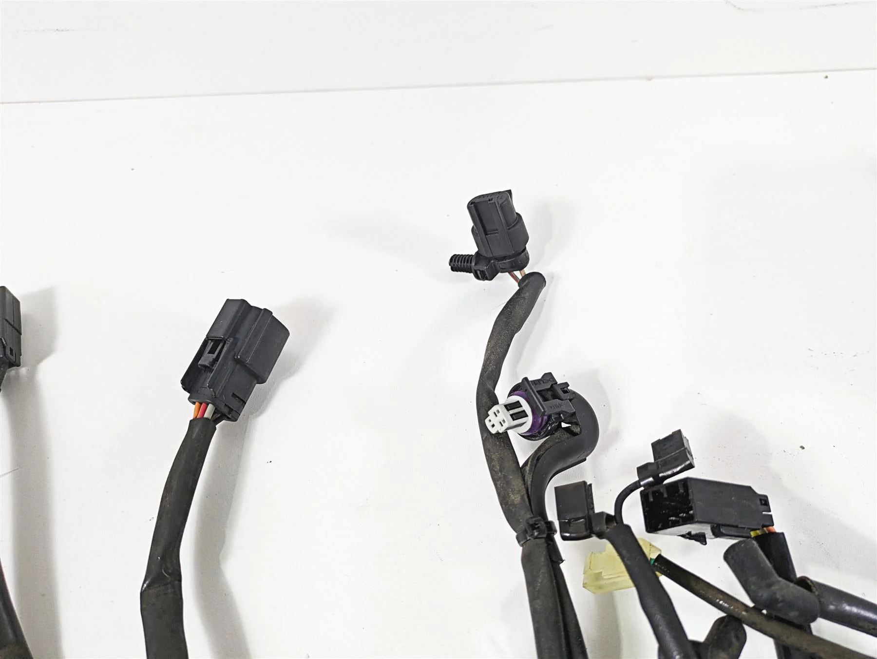 2008 Harley FLSTC Softail Heritage Main Wiring Harness Loom 70431-08A - Image 7
