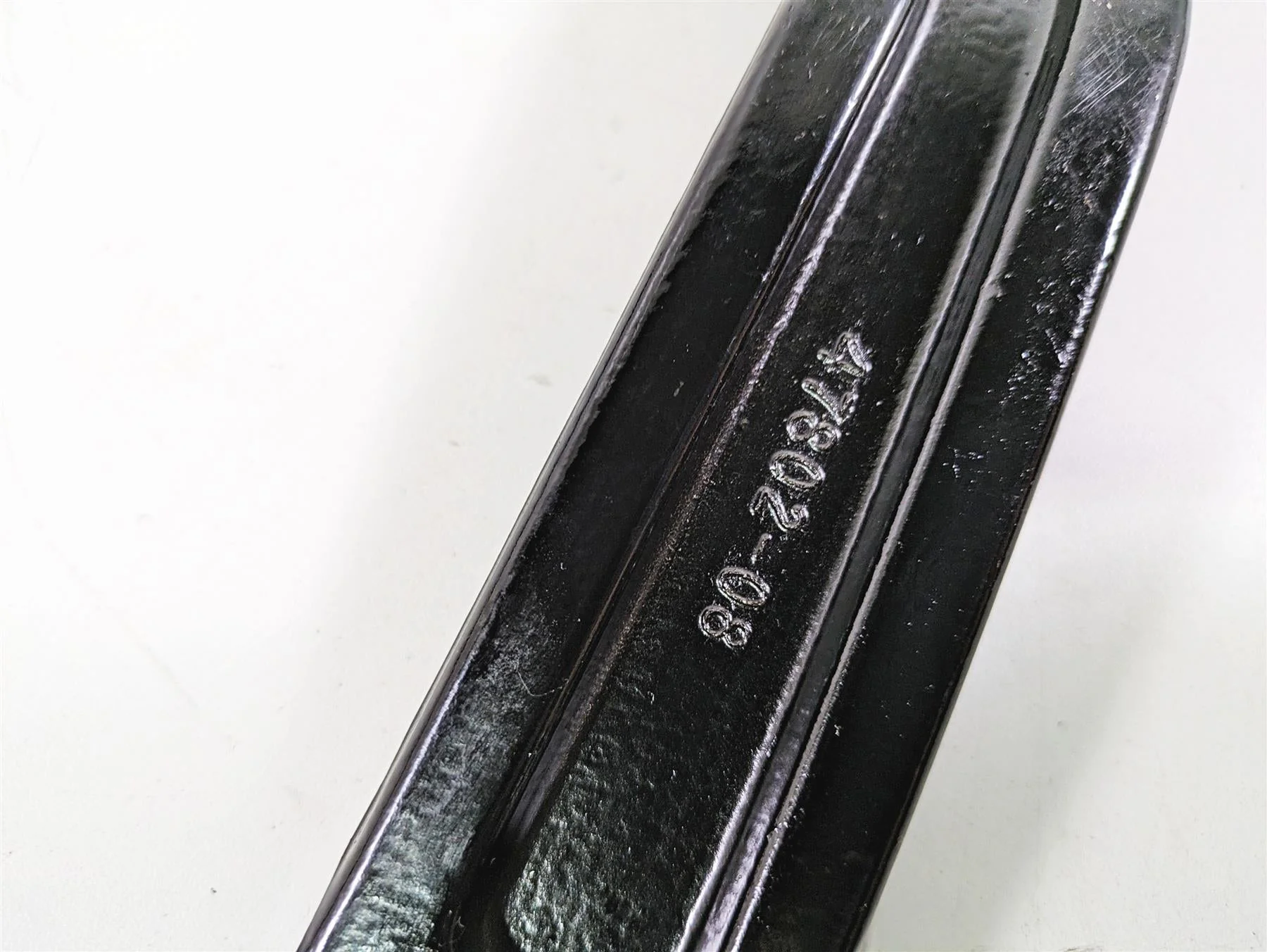 2008 Harley FLSTC Softail Heritage Rear Black Fender Mount Struts 47808-08 - Image 10