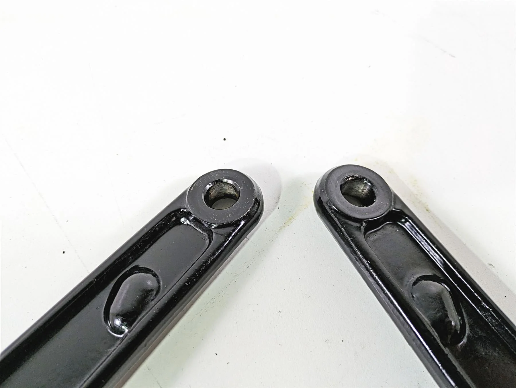 2008 Harley FLSTC Softail Heritage Rear Black Fender Mount Struts 47808-08 - Image 11