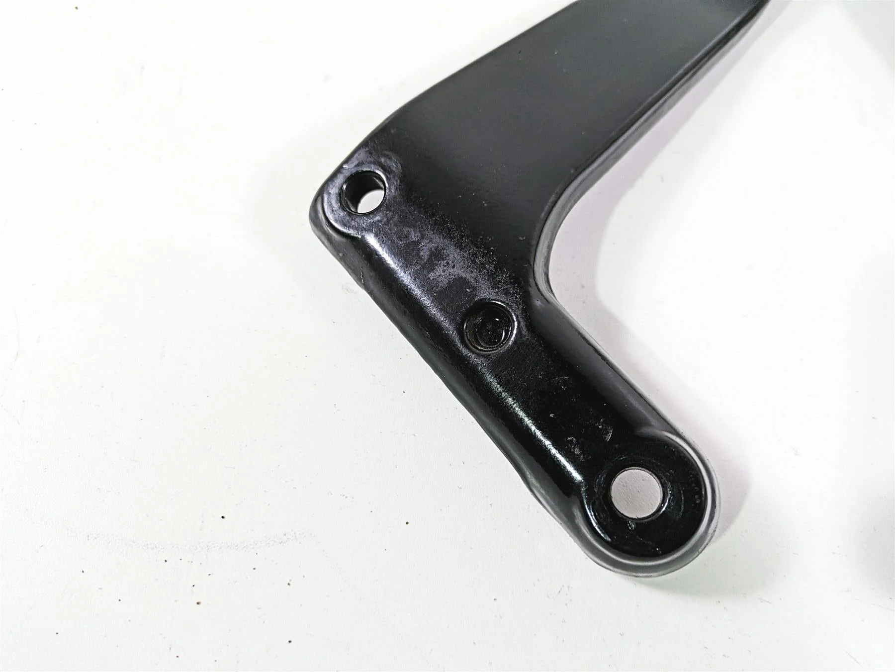2008 Harley FLSTC Softail Heritage Rear Black Fender Mount Struts 47808-08 - Image 6