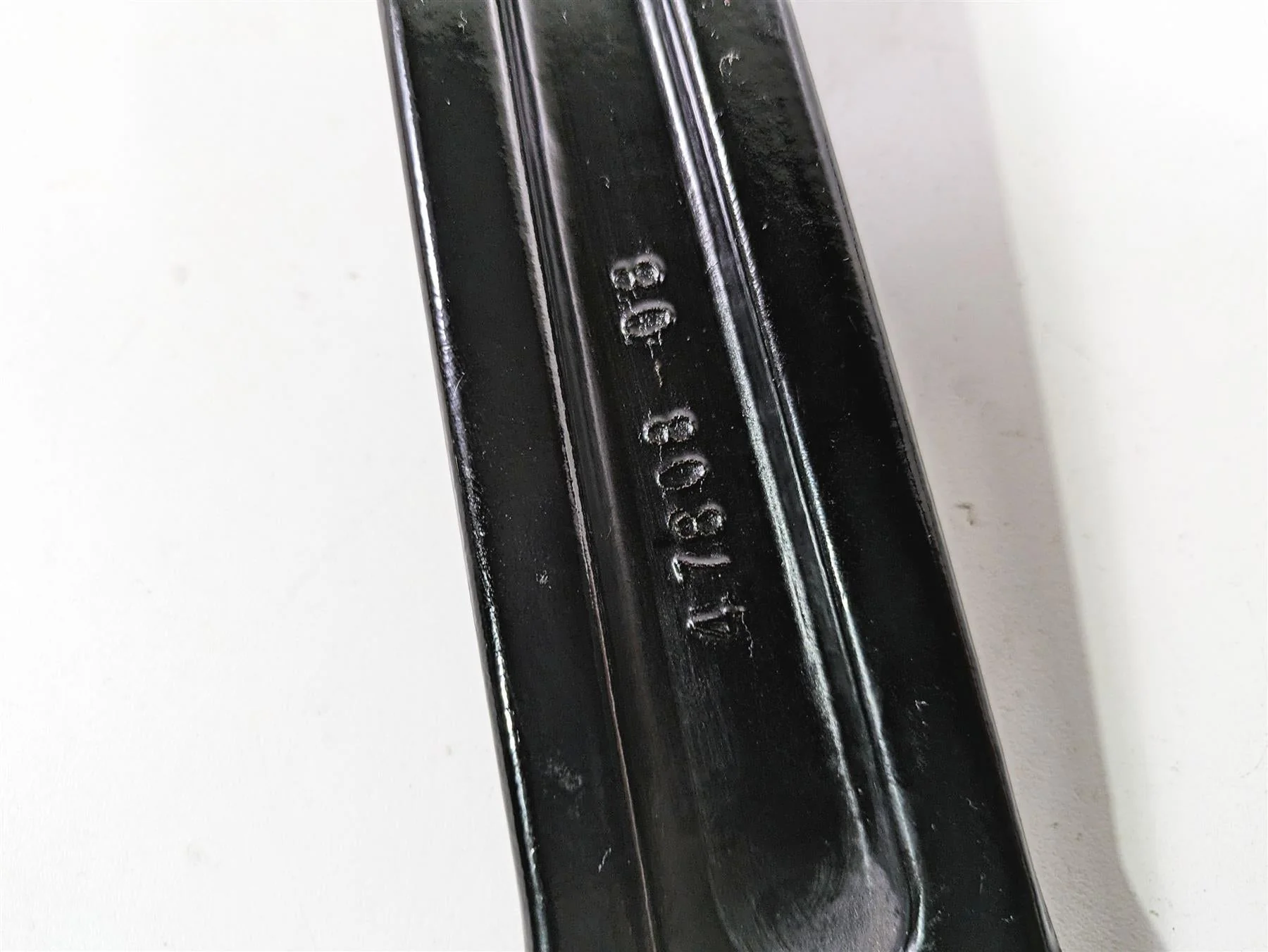 2008 Harley FLSTC Softail Heritage Rear Black Fender Mount Struts 47808-08 - Image 9