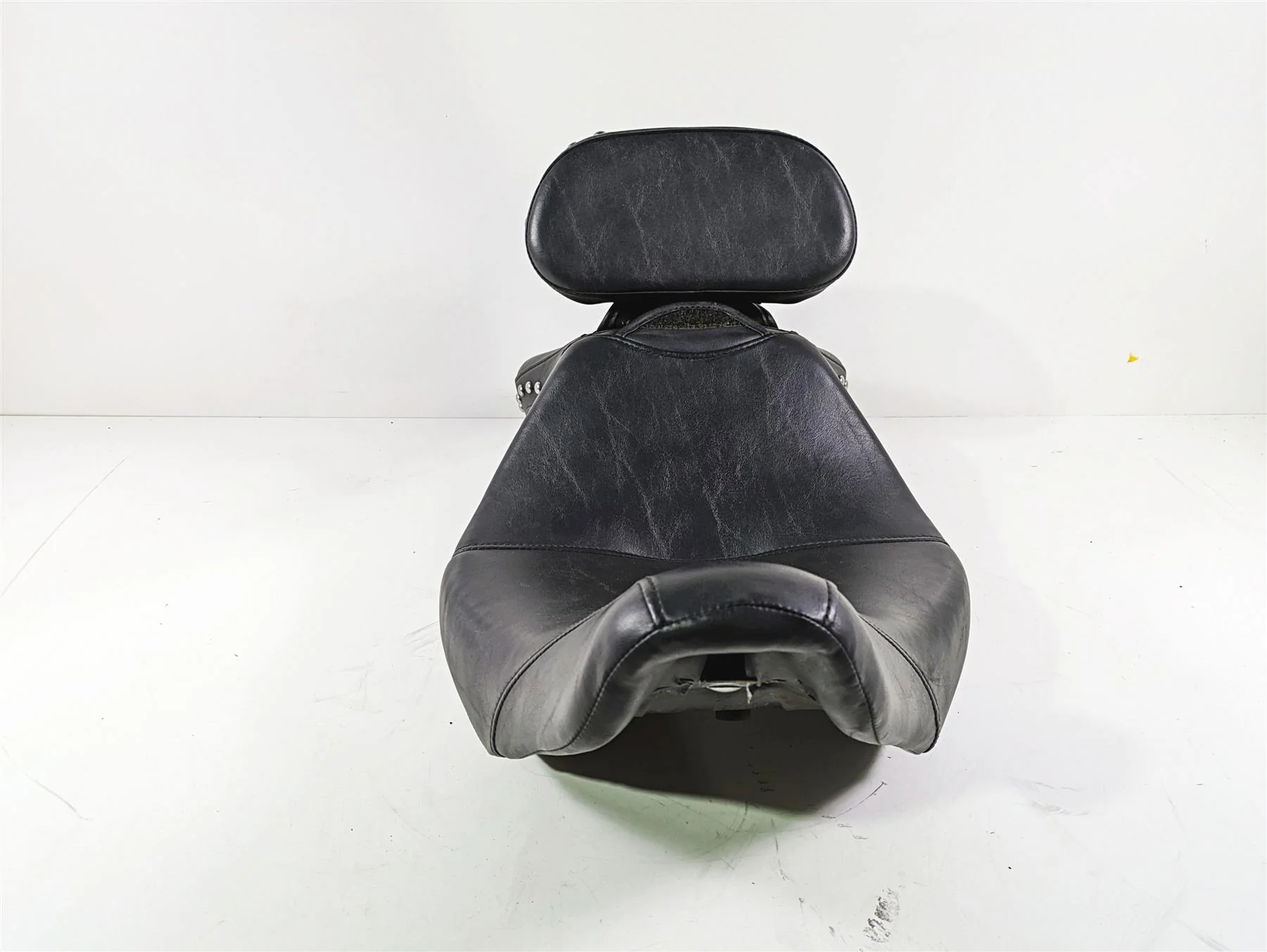 2008 Harley FLSTC Softail Heritage Signature Seat Saddle & Backrest Set 5192209 - Image 4