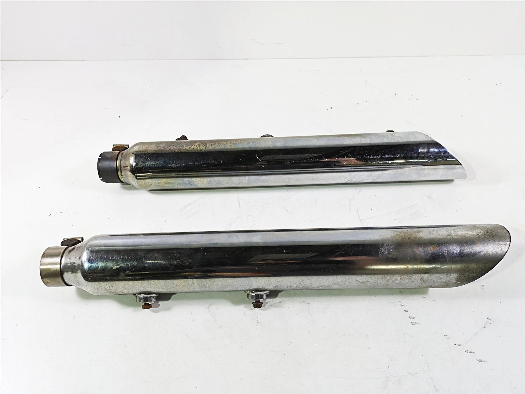 2008 Harley FLSTC Softail Heritage Slip On Slash Cut Exhaust Muffler Set - Read - Image 4
