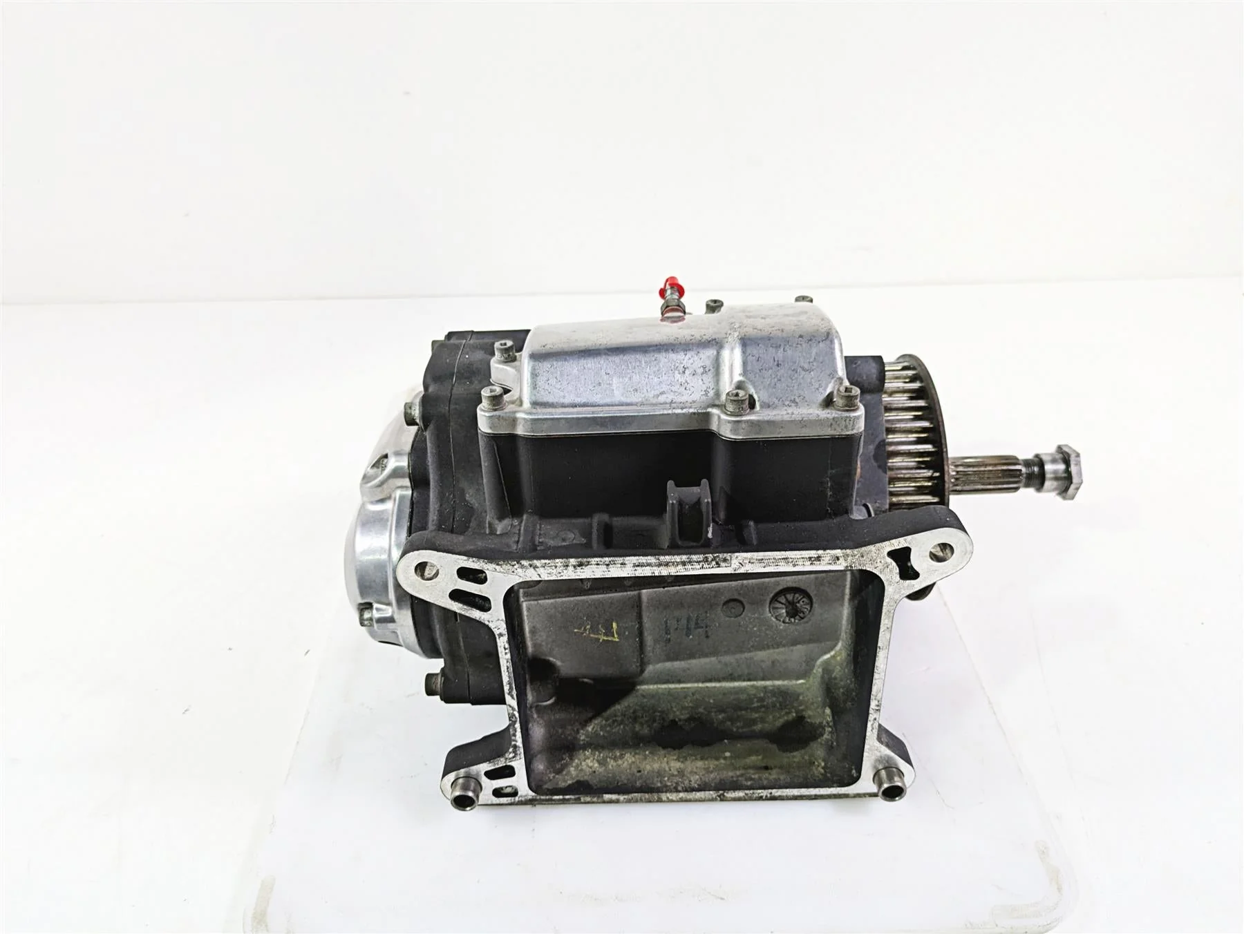 2008 Harley FLSTSB Cross Bones 6-Speed Transmission Gear Box 33030-07A - Image 2