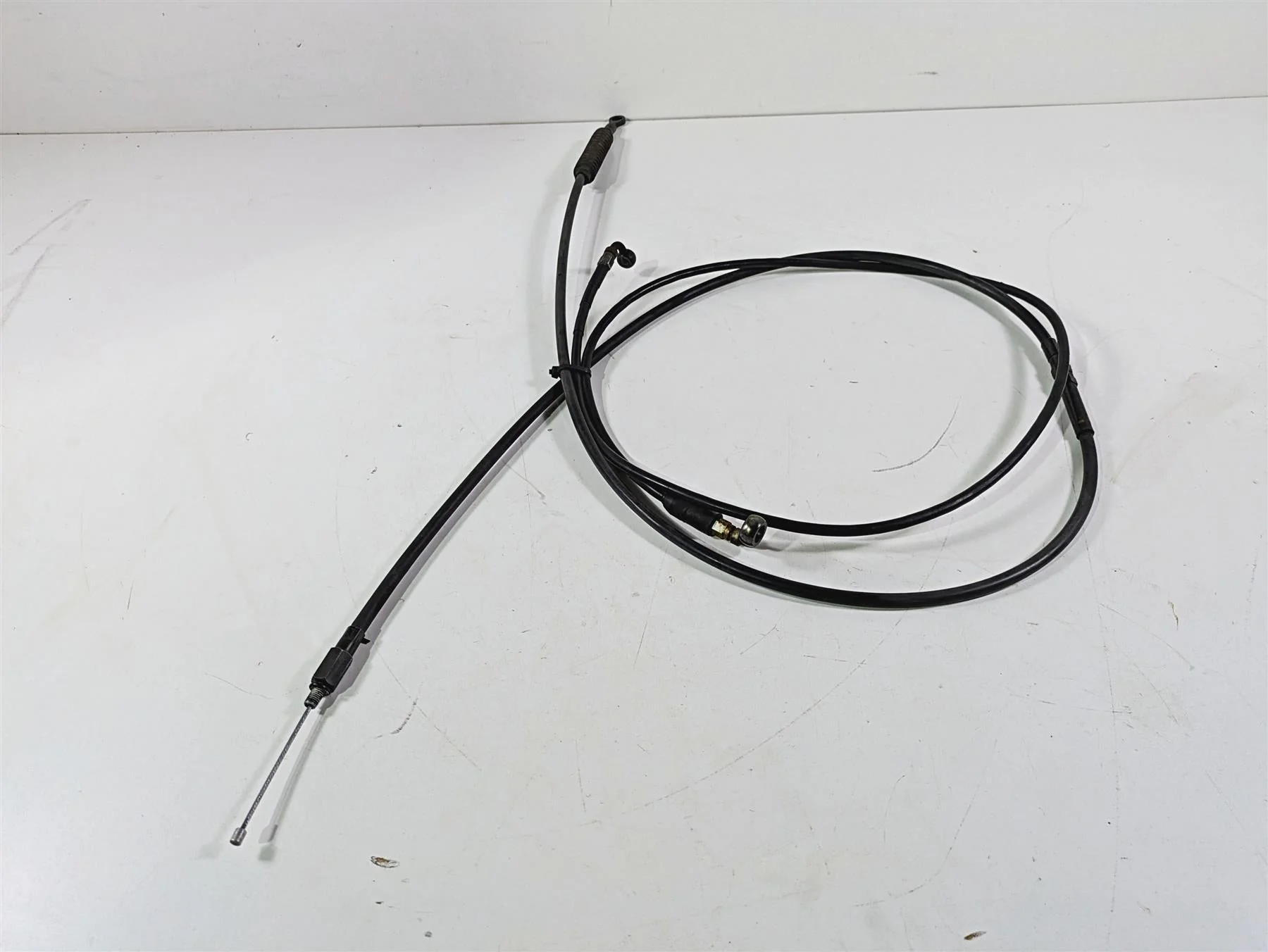 2008 Harley FLSTSB Cross Bones Apehanger Brake & Clutch Line Set - Image 4
