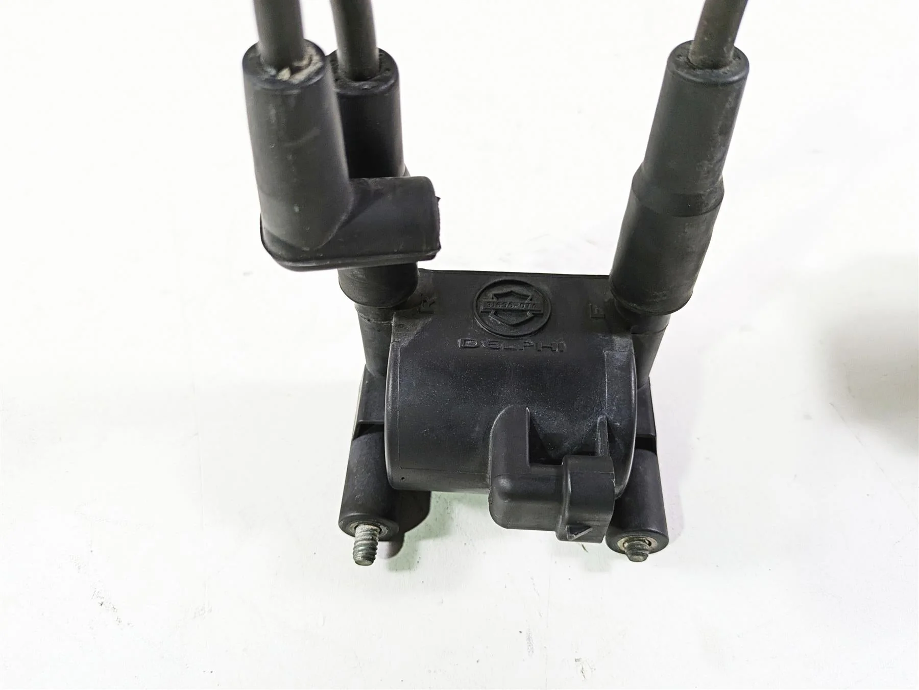 2008 Harley FLSTSB Cross Bones Delphi Ignition Coil & Cover Set 31696-07A - Image 6