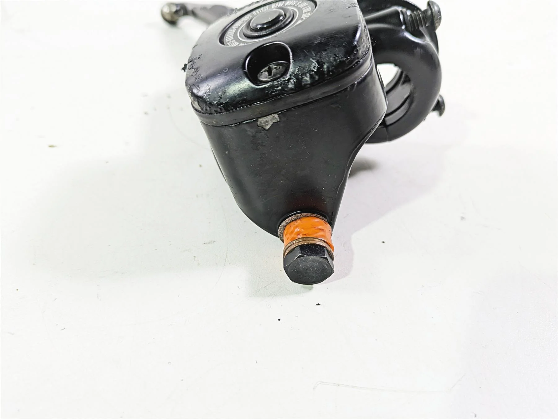 2008 Harley FLSTSB Cross Bones Front Master Cylinder 9/16 45019-08C - Image 10