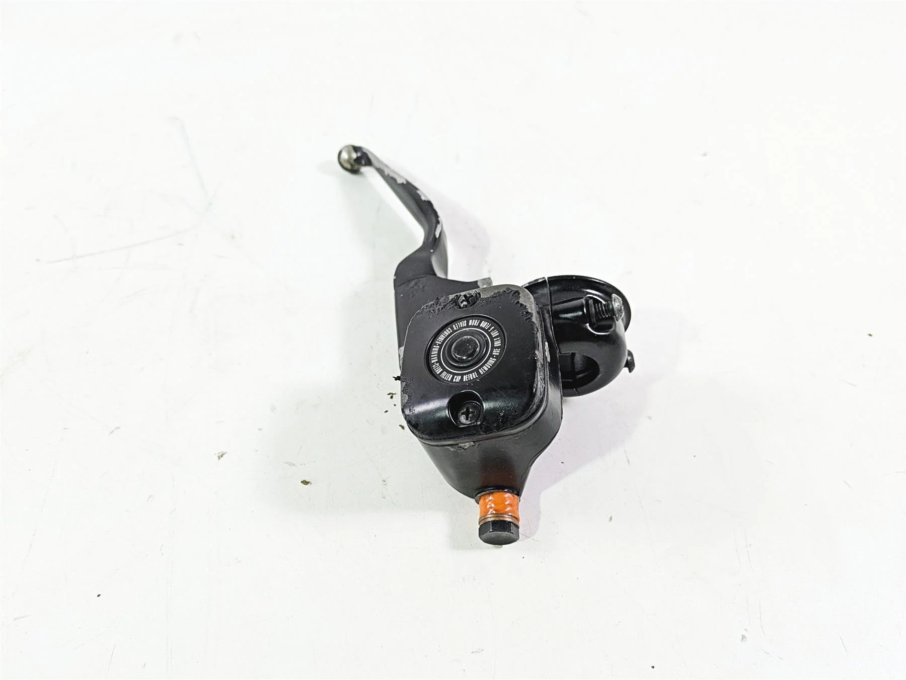 2008 Harley FLSTSB Cross Bones Front Master Cylinder 9/16 45019-08C - Image 4