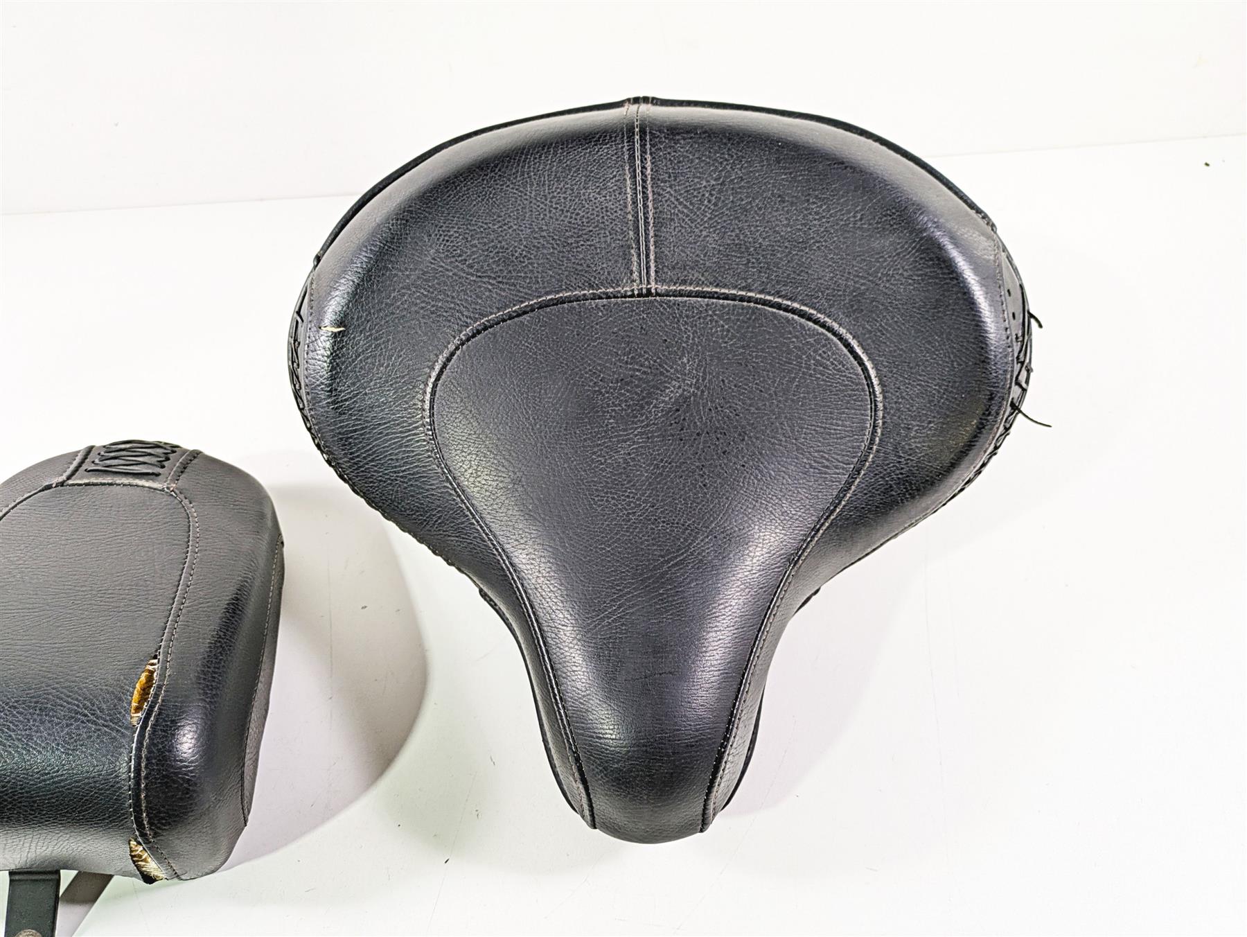 2008 Harley FLSTSB Cross Bones Front Rear Seat Saddle & Mount Set 51481-08 - Image 3