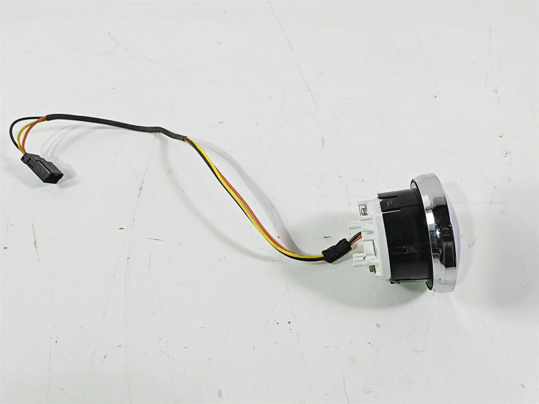 2008 Harley FLSTSB Cross Bones Fuel Gas Petrol Level Gauge 75241-08 - Image 2