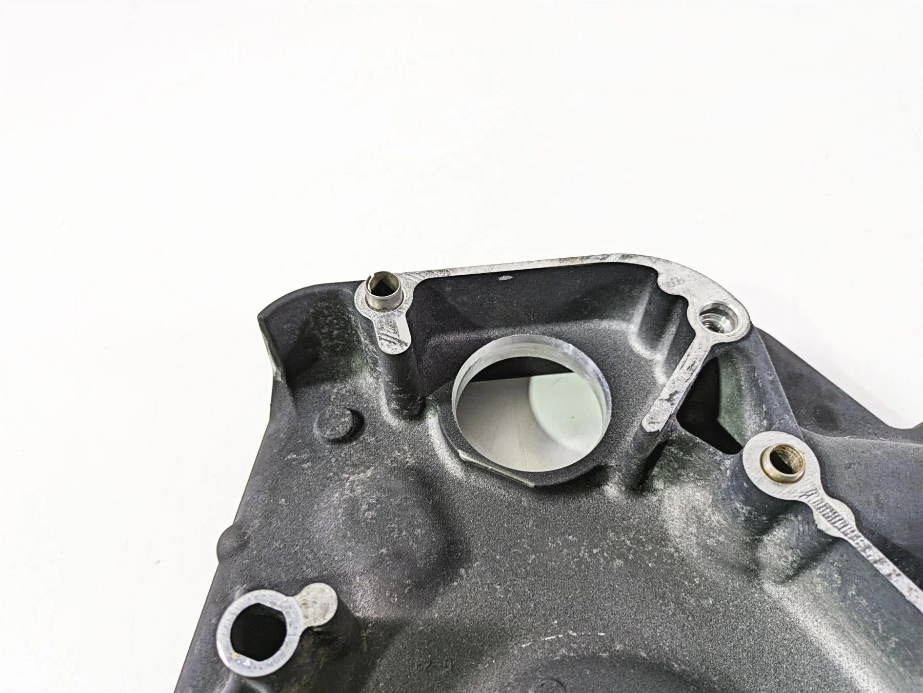 2008 Harley FLSTSB Cross Bones Inner Primary Drive Clutch Cover 60681-06 - Image 7