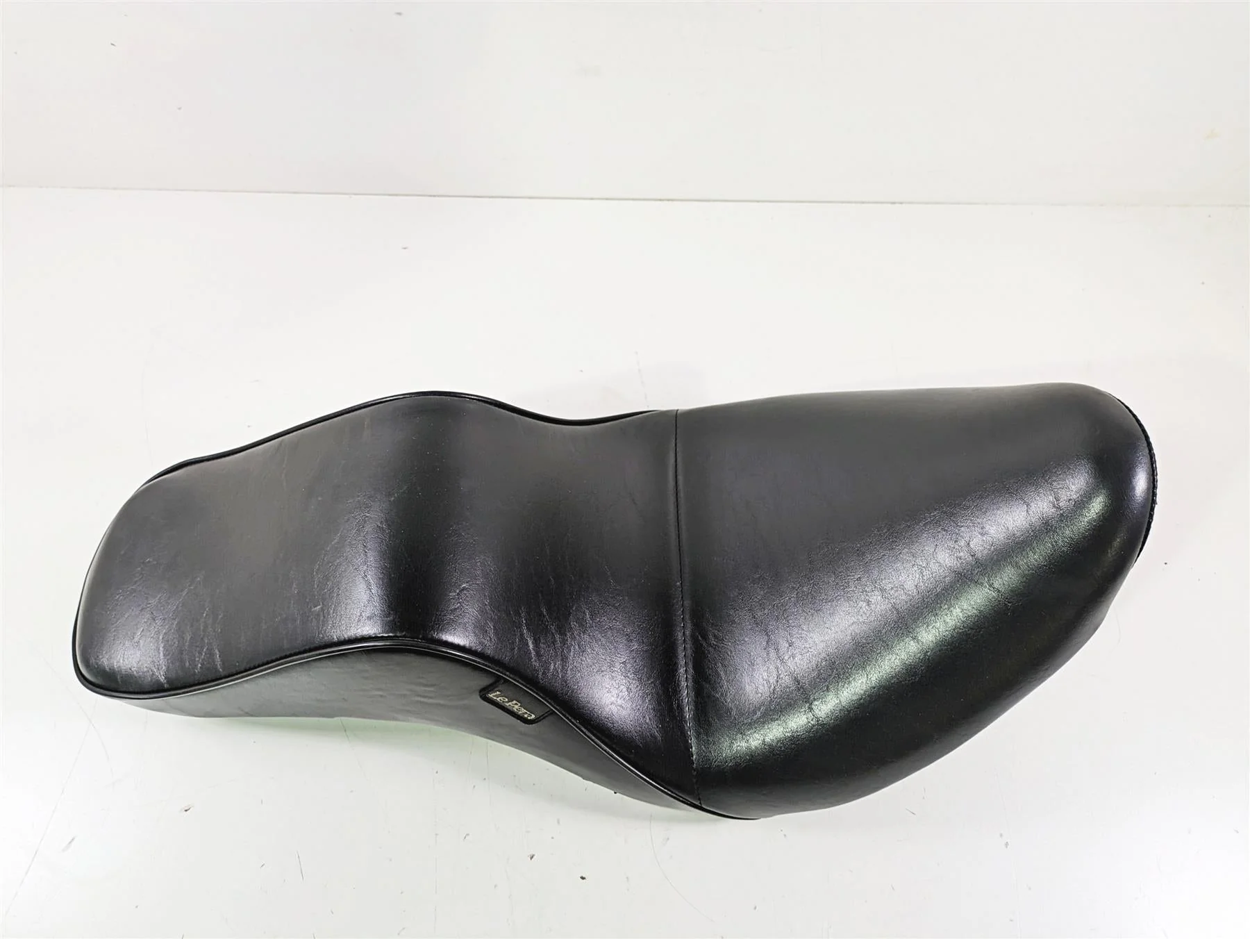 2008 Harley FLSTSB Cross Bones Le Pera Cherokee Seat Saddle 91-9536 - Image 5
