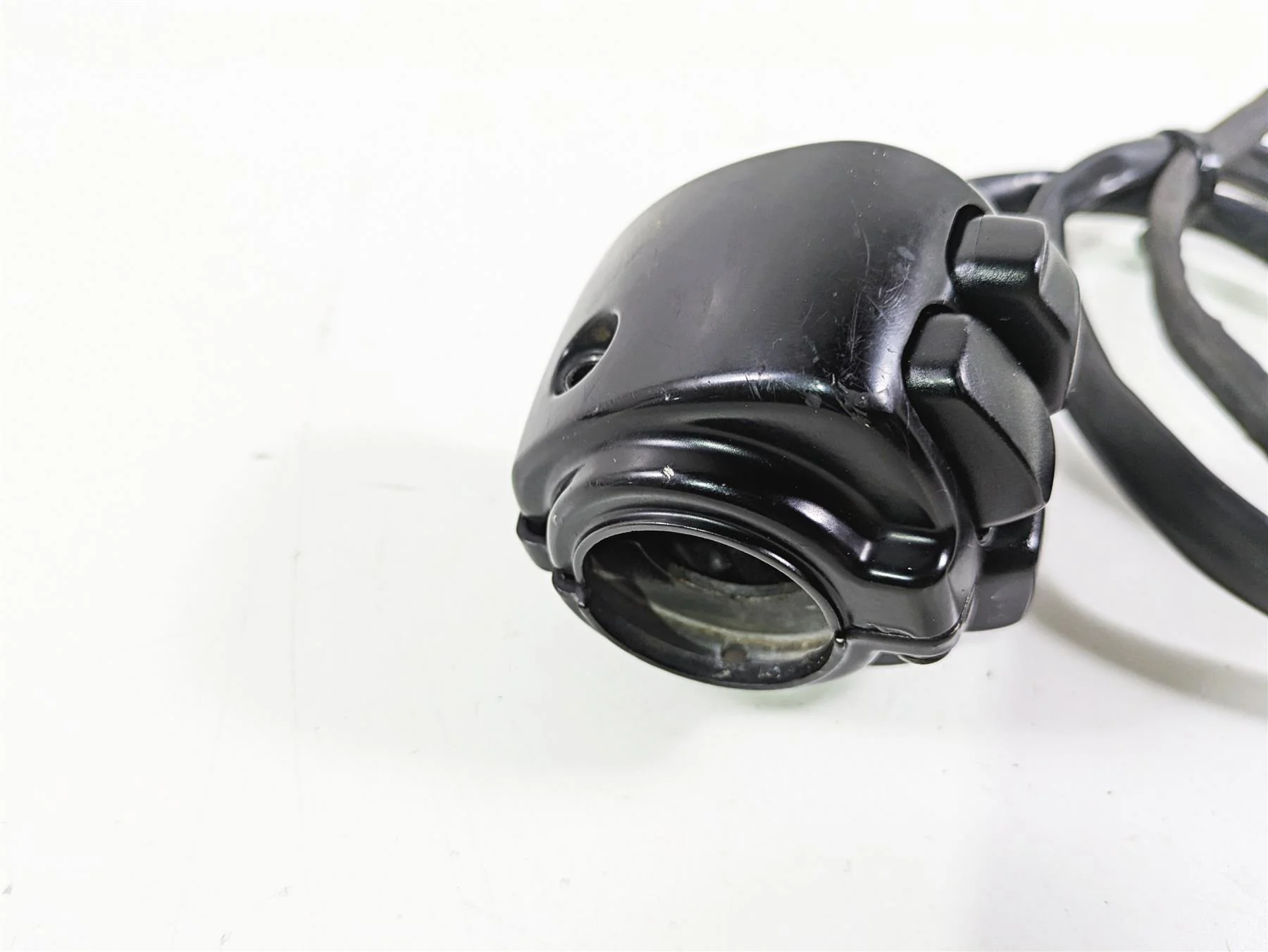 2008 Harley FLSTSB Cross Bones Left Hand Control Switch -No Plug 71682-06A - Image 9