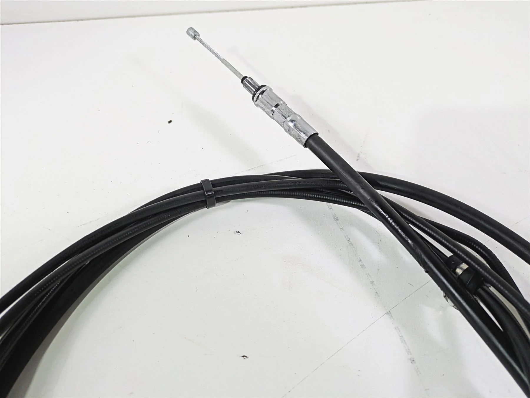 2008 Harley FLSTSB Cross Bones Long Cable Line Set for 17" Handlebars - Image 10