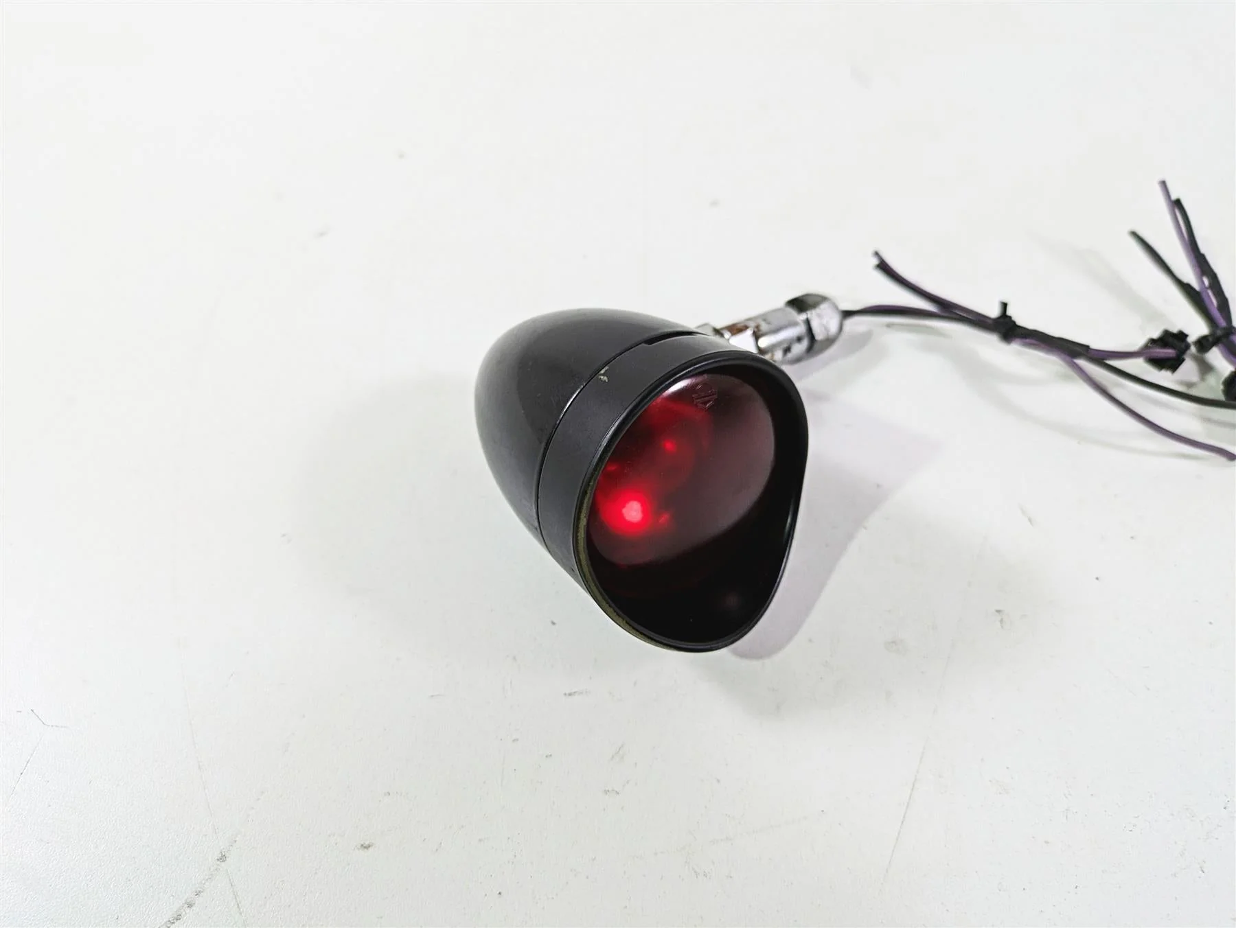 2008 Harley FLSTSB Cross Bones Rear Bullet Turn Signal Set - Read 69934-08 - Image 6