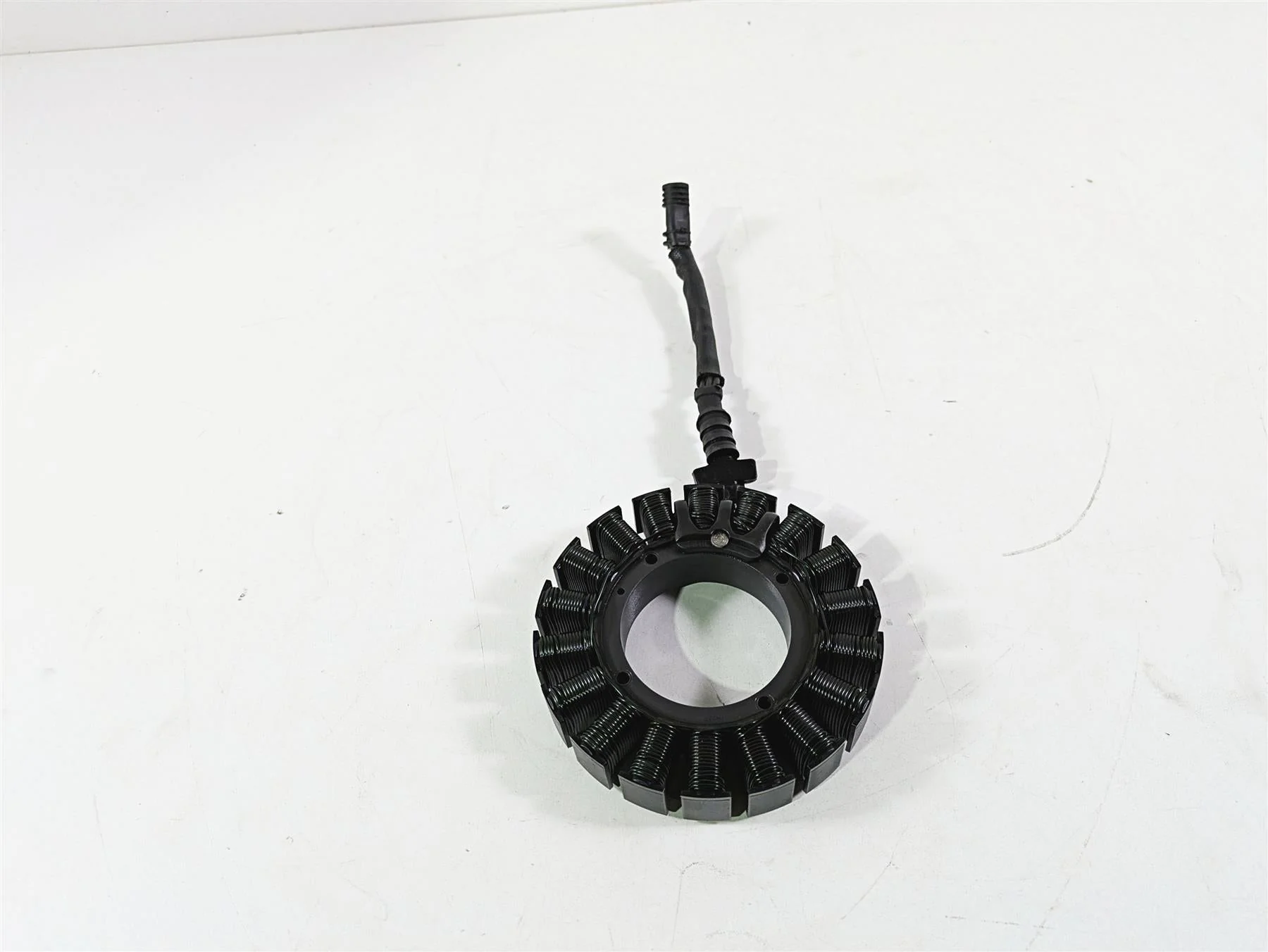2008 Harley FLSTSB Cross Bones Stator Alternator Generator 30017-08 - Image 4