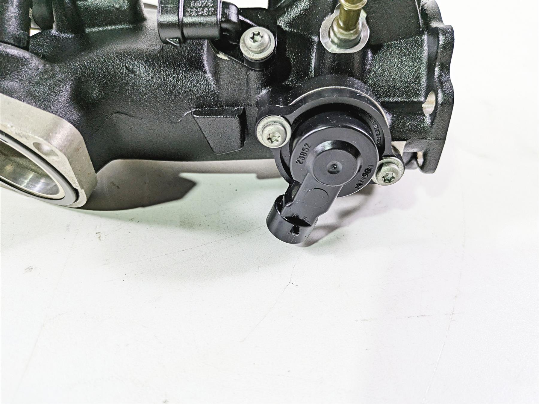 2008 Harley FLSTSB Cross Bones Throttle Body Fuel Injection 27708-06 27618-06 - Image 9