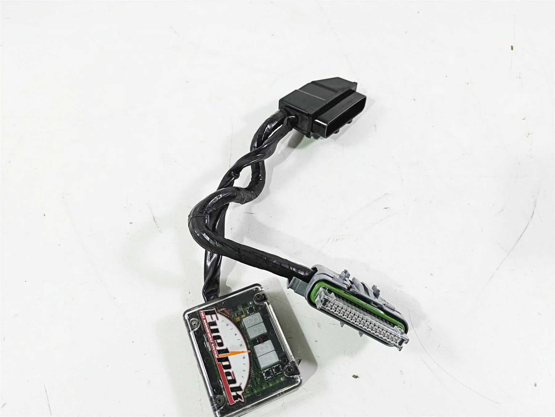 2008 Harley FLSTSB Cross Bones Vance Hines Fuelpak Fuel Pak Management System - Image 4