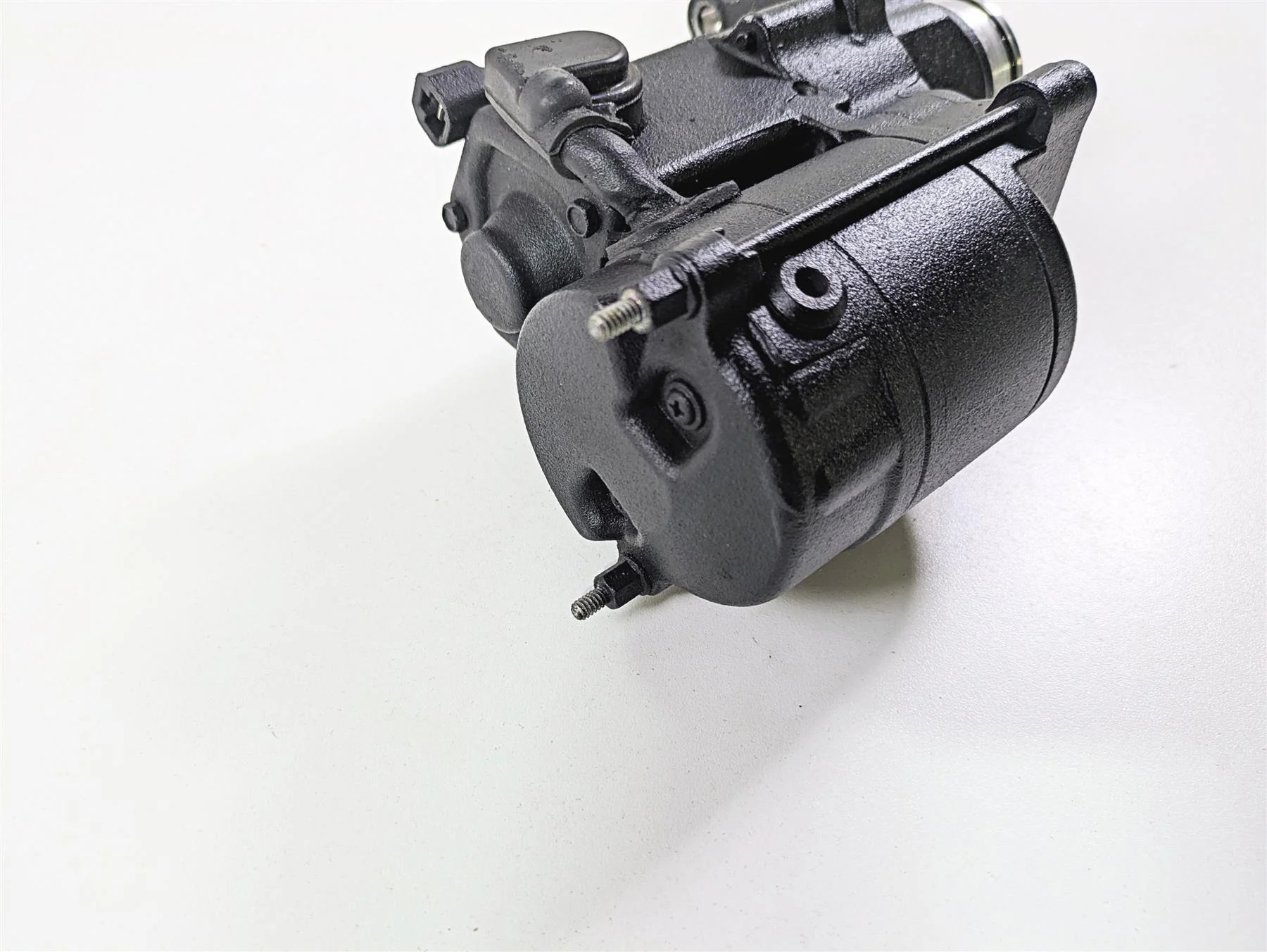 2008 Harley FXCWC Softail Rocker Engine Starter Motor 31618-06A - Image 11