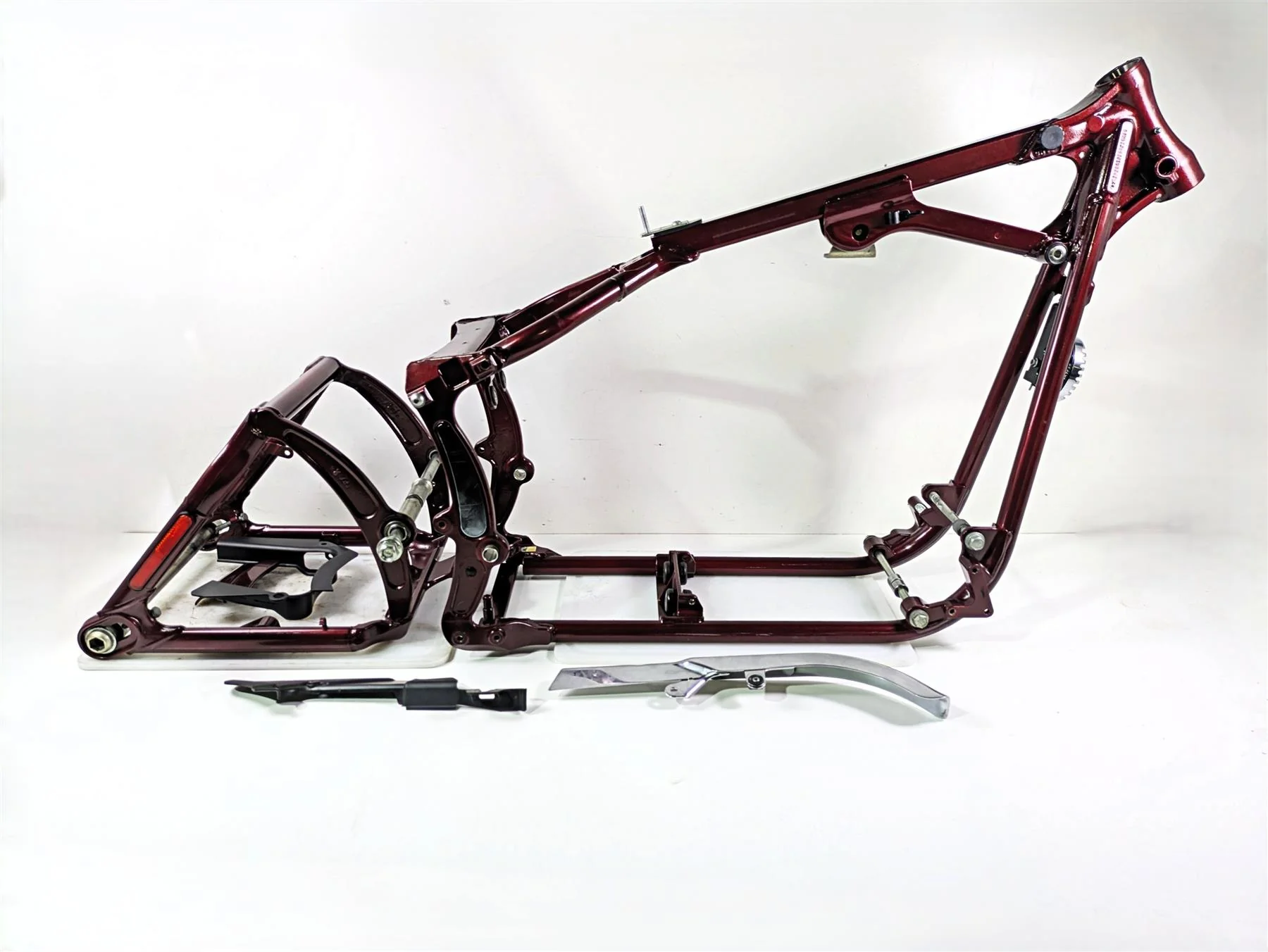 2008 Harley FXCWC Softail Rocker Frame Chassis + Swingarm Red Pearl With Salvage Texas Title 47167-08COZ