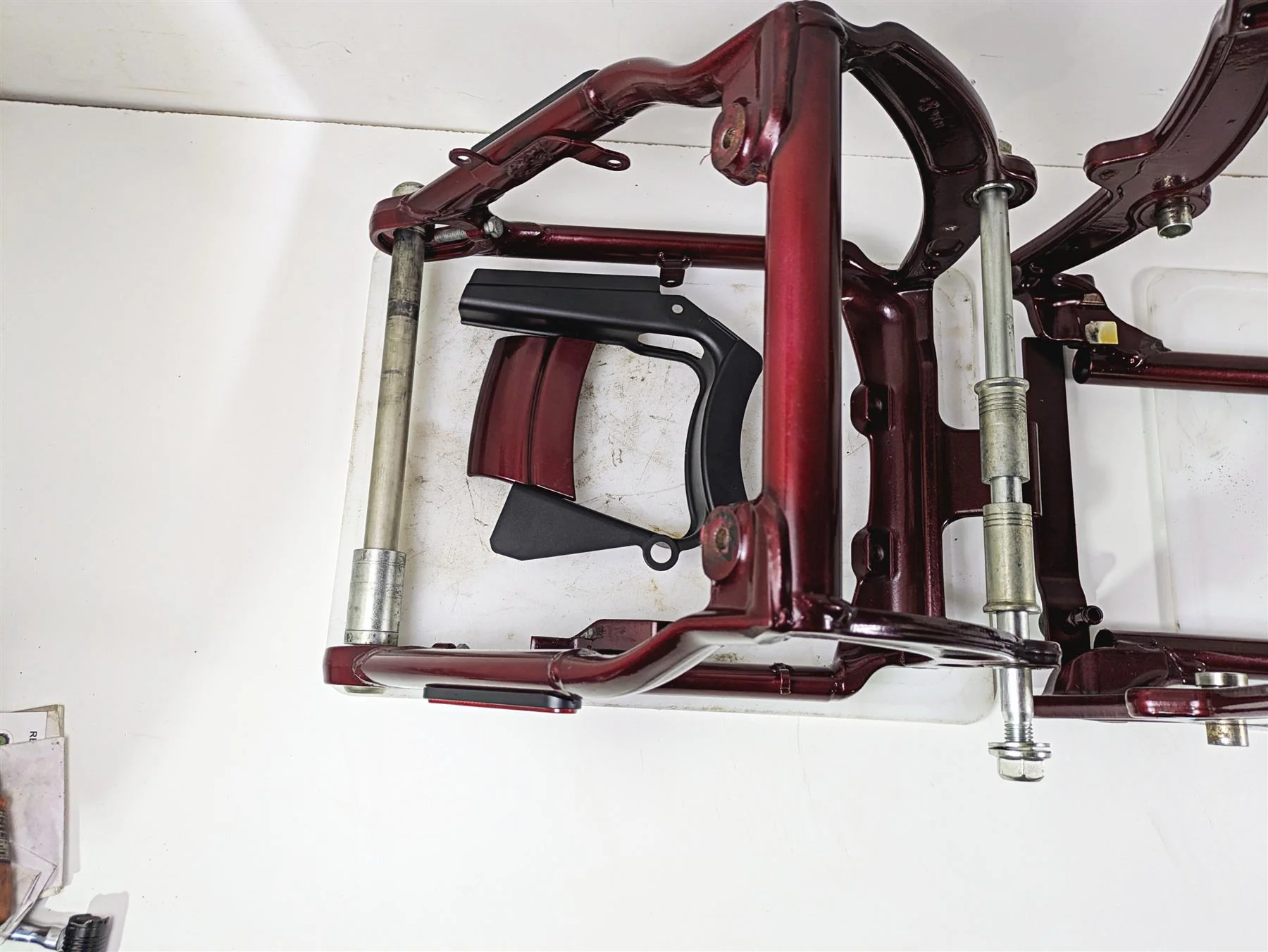 2008 Harley FXCWC Softail Rocker Frame Chassis + Swingarm Red Pearl With Salvage Texas Title 47167-08COZ - Image 6
