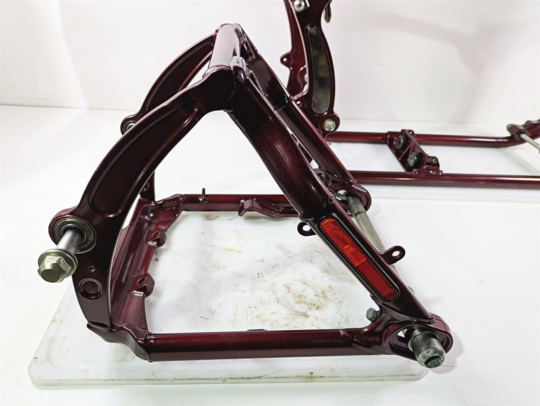 2008 Harley FXCWC Softail Rocker Frame Chassis + Swingarm Red Pearl With Salvage Texas Title 47167-08COZ - Image 8