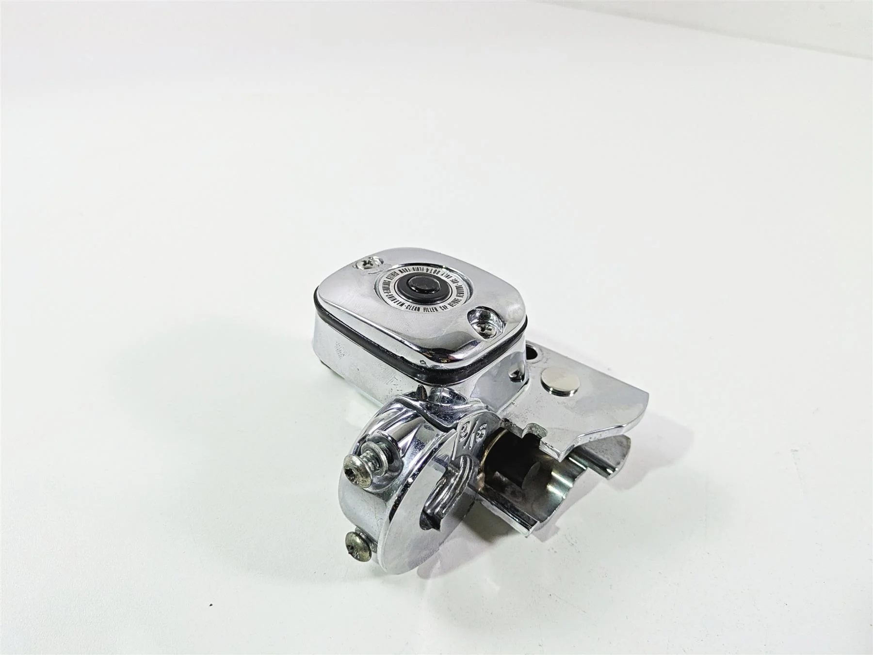 2008 Harley FXCWC Softail Rocker Front 9/16" Brake Master Cylinder 45019-08C - Image 11