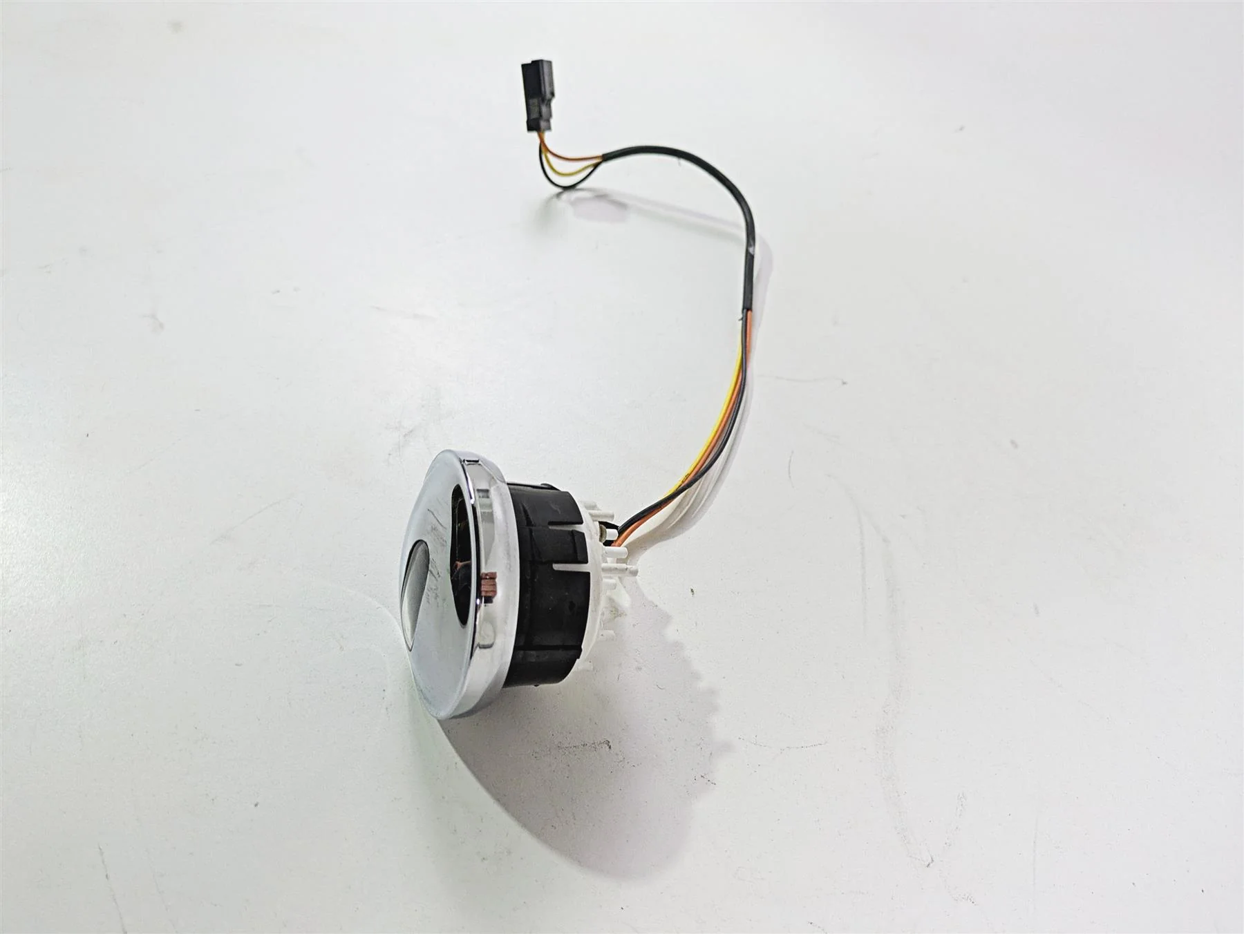 2008 Harley FXCWC Softail Rocker Fuel Gas Petrol Level Gauge 75241-08 - Image 4