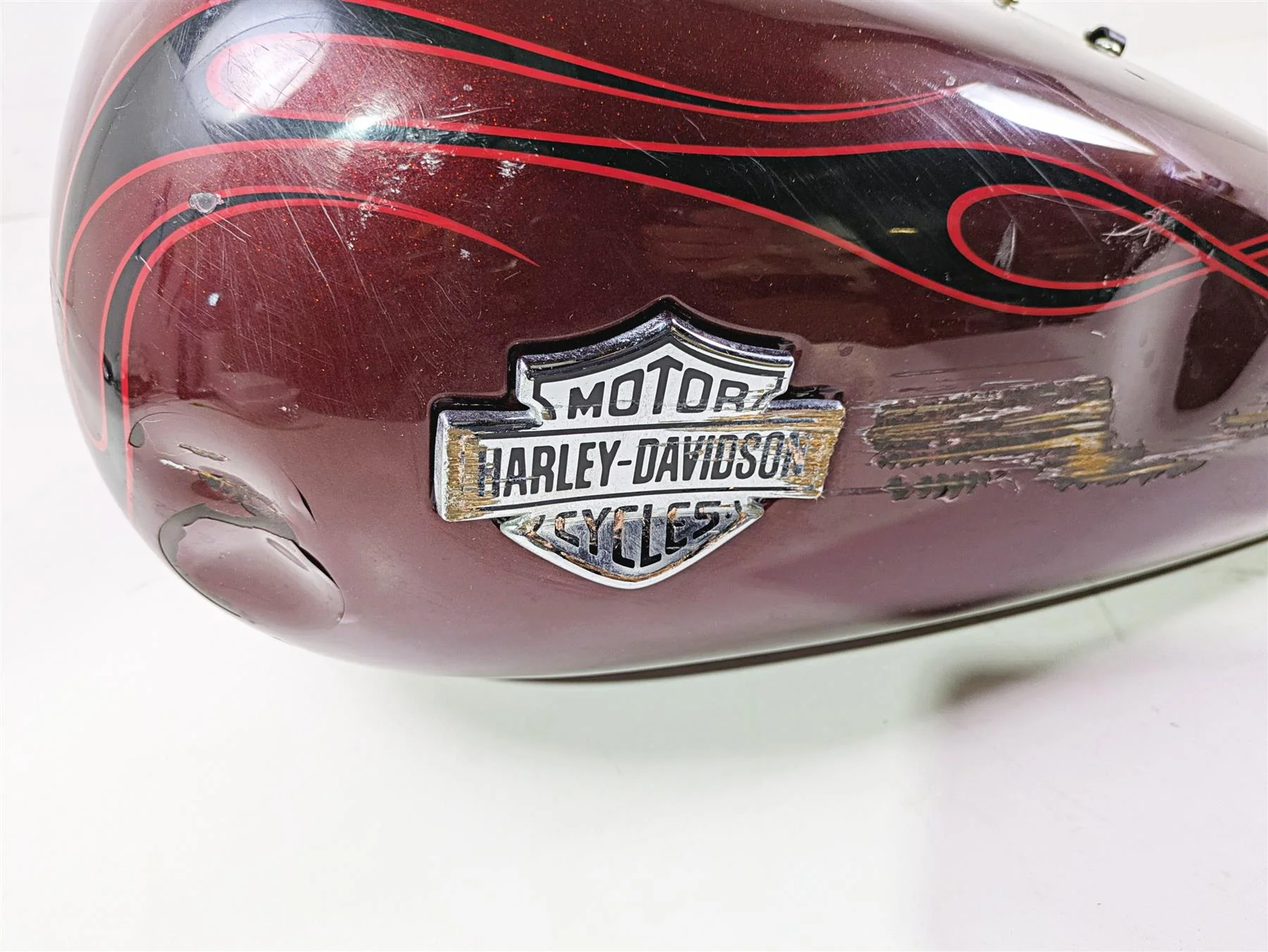 2008 Harley FXCWC Softail Rocker Fuel Gas Petrol Tank Crimson Red -Dent 62105-08 - Image 9