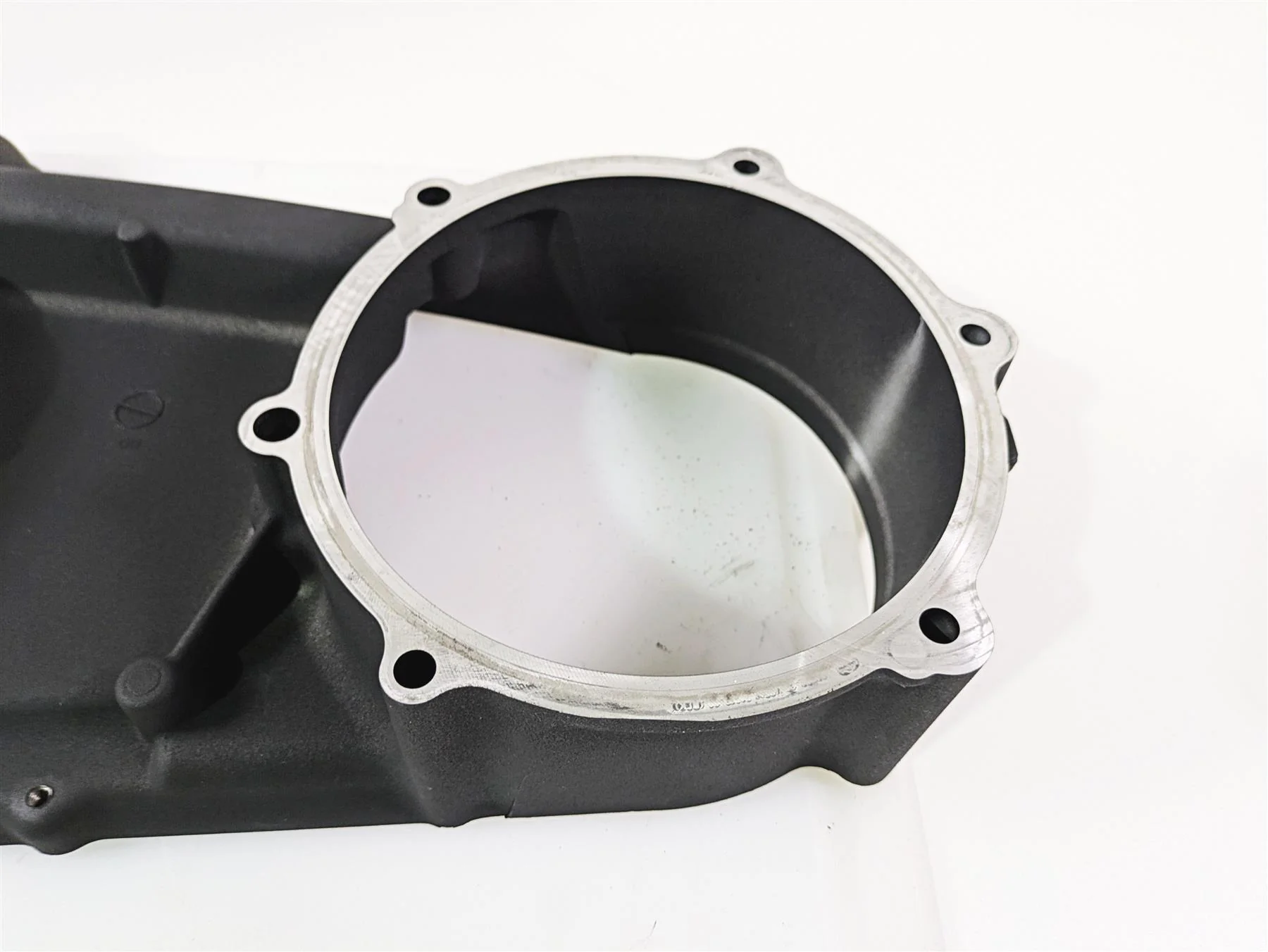2008 Harley FXCWC Softail Rocker Inner Primary Drive Clutch Cover 60701-08 - Image 7