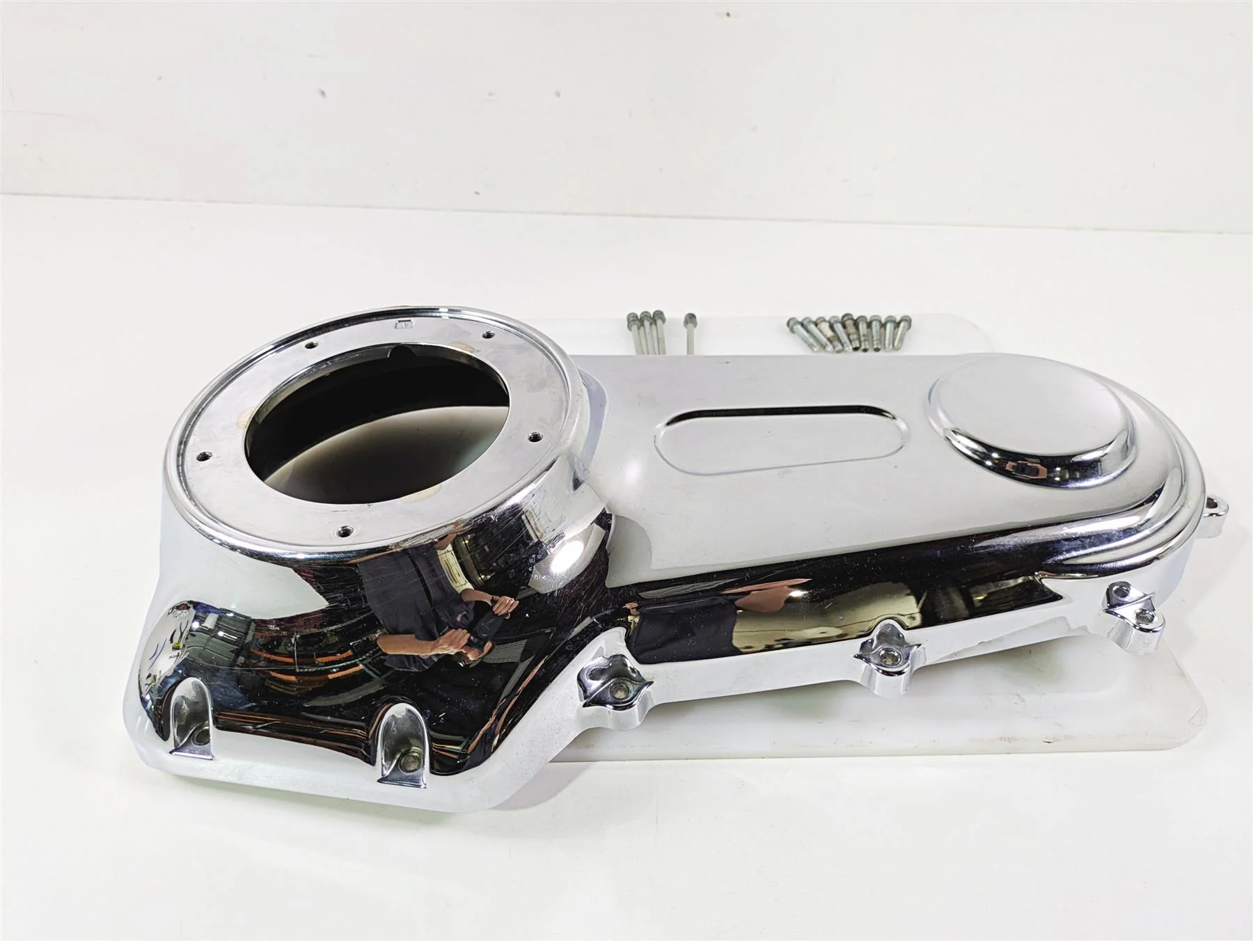 2008 Harley FXCWC Softail Rocker Outer Primary Drive Clutch Cover 60784-06 - Image 5