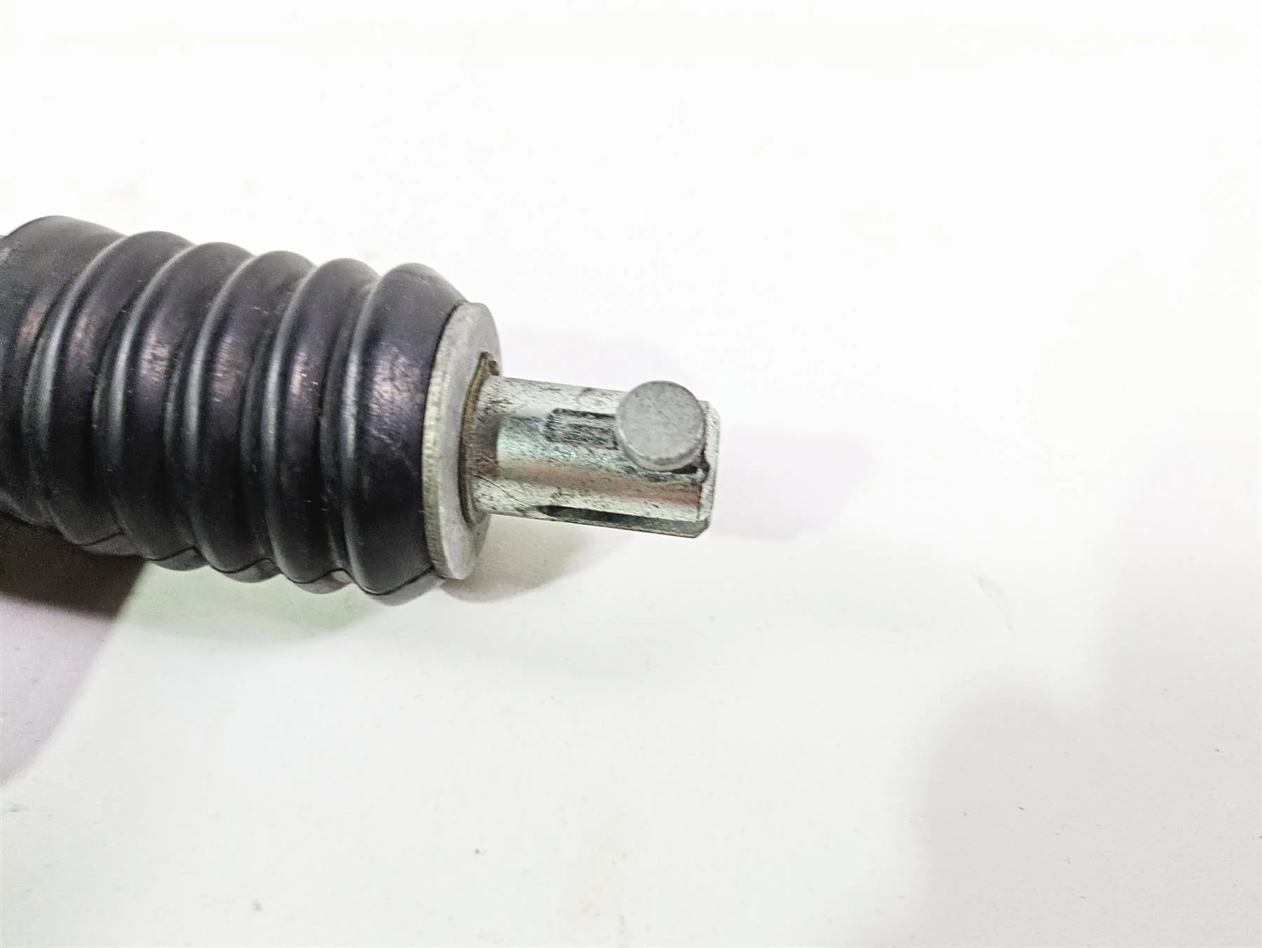 2008 Harley FXCWC Softail Rocker Rear Brake Master Cylinder 41767-05E - Image 6