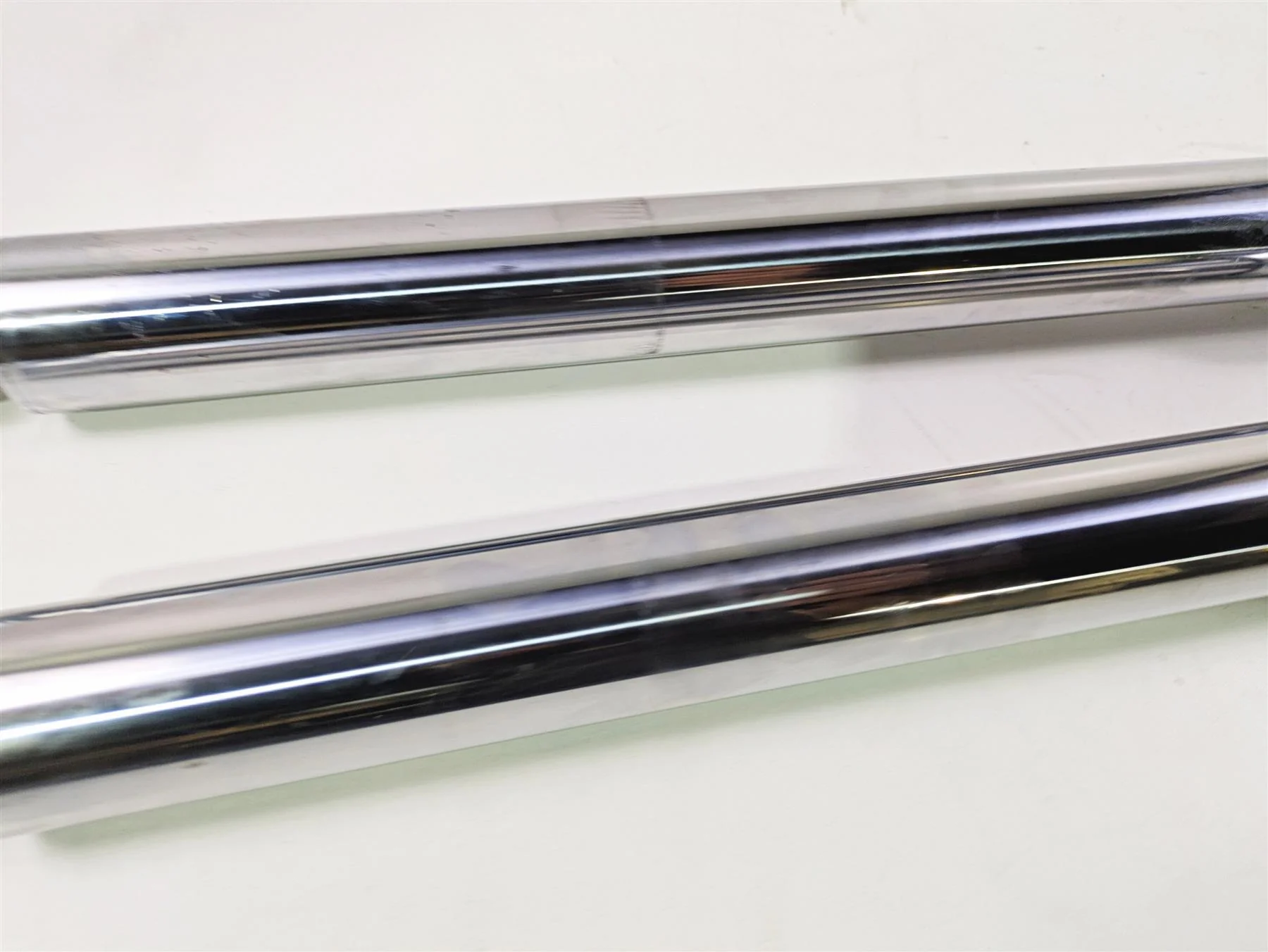 2008 Harley FXCWC Softail Rocker Straight Chrome Front Fork Leg Set 46950-08 - Image 11