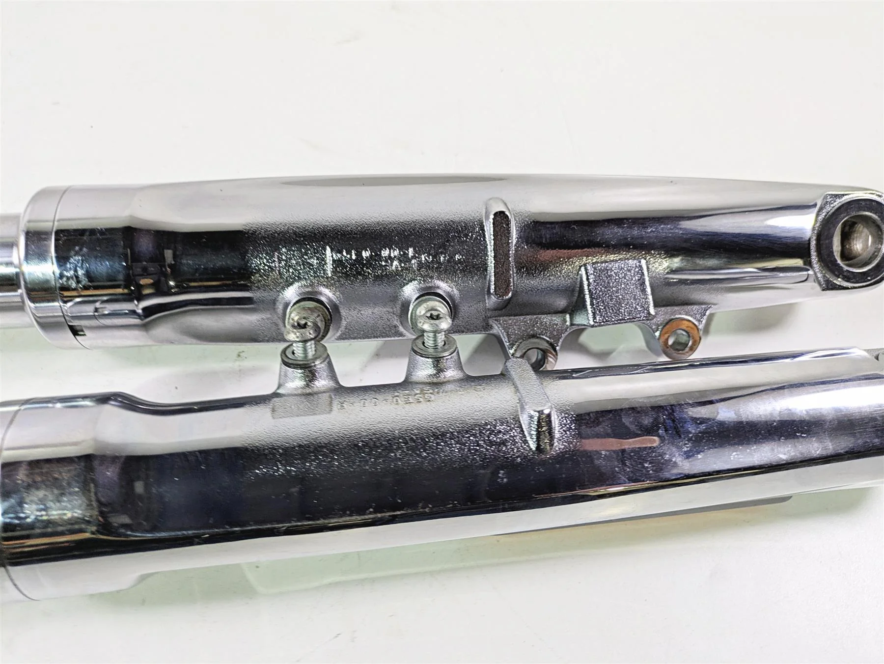2008 Harley FXCWC Softail Rocker Straight Chrome Front Fork Leg Set 46950-08 - Image 9